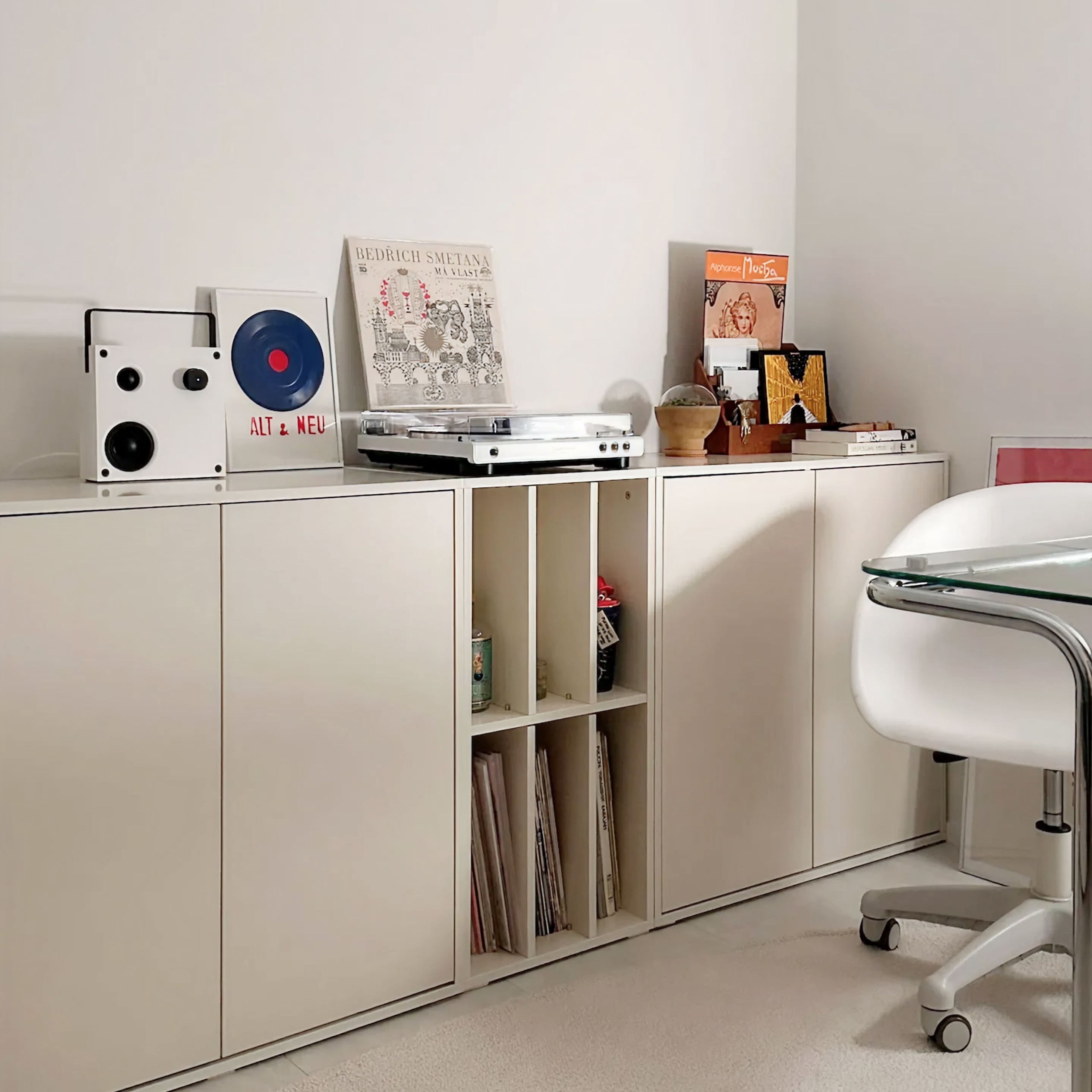 VASPHOR MUTTE キャビネット 80cm［3色］ ホワイト 加工木材 奥行き