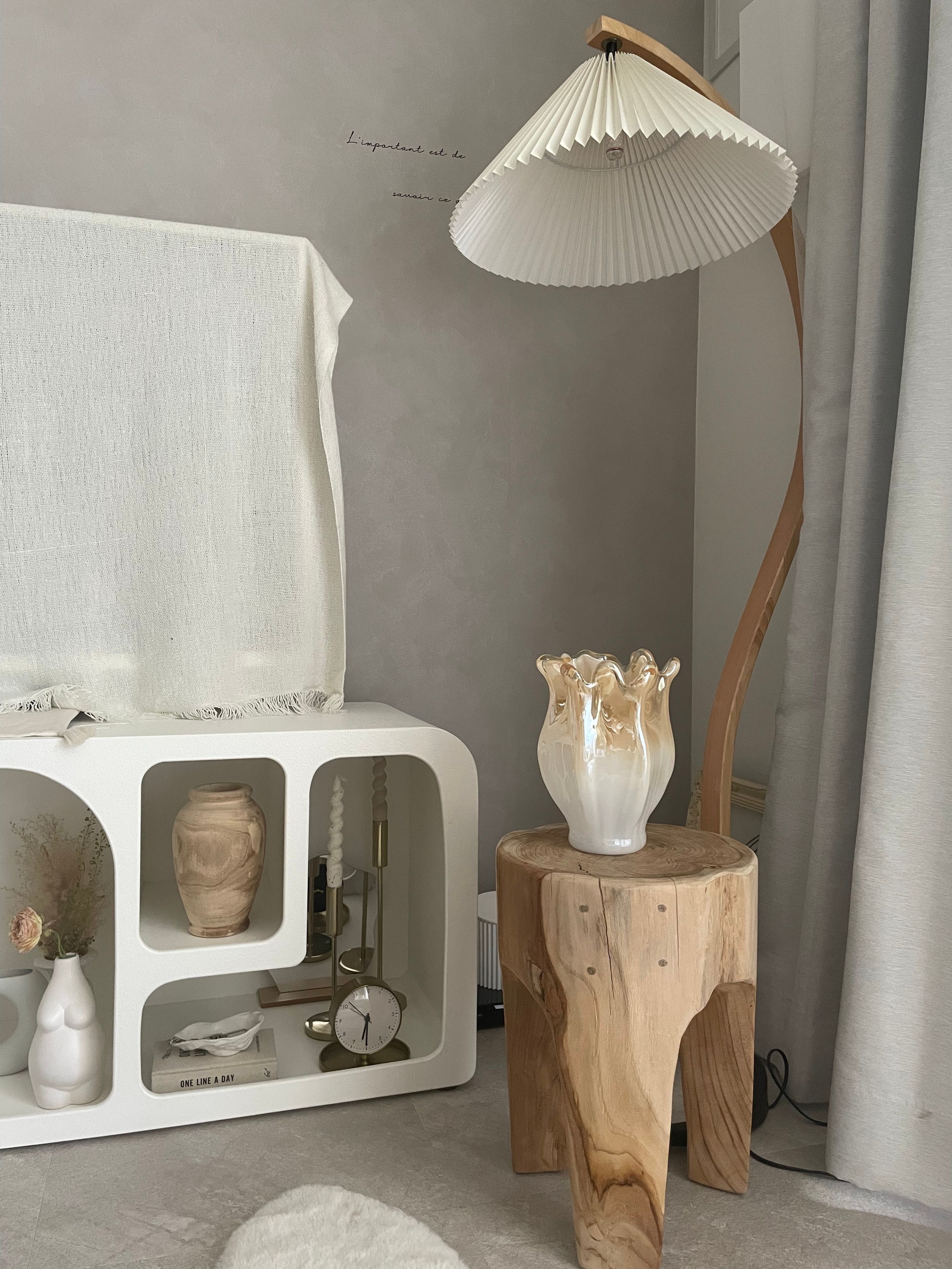 ANTRY Rustic Wood ログスツール | スツール | Ohouse