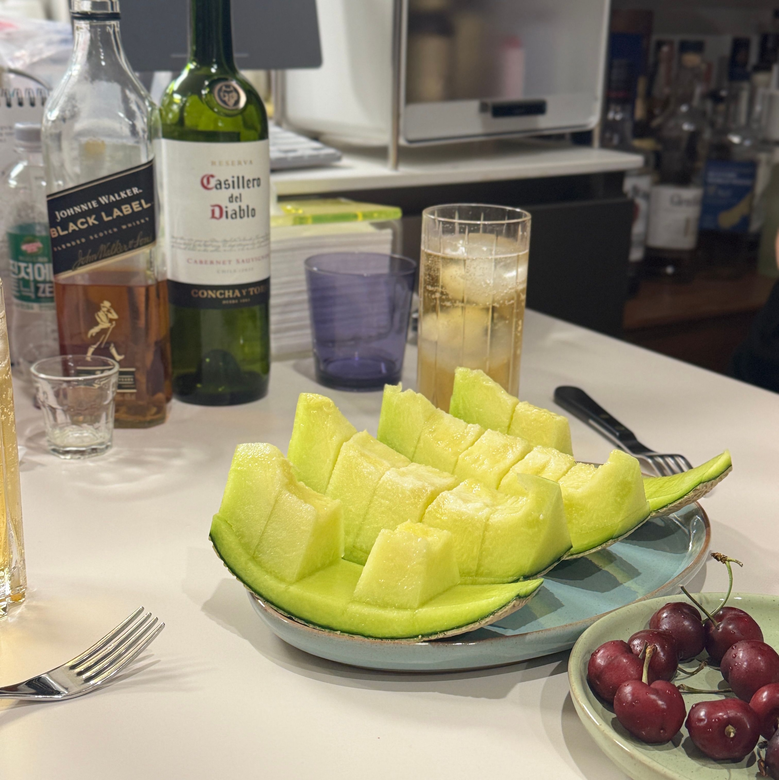 White Sliding Door Metal Storage Cabinet user photo