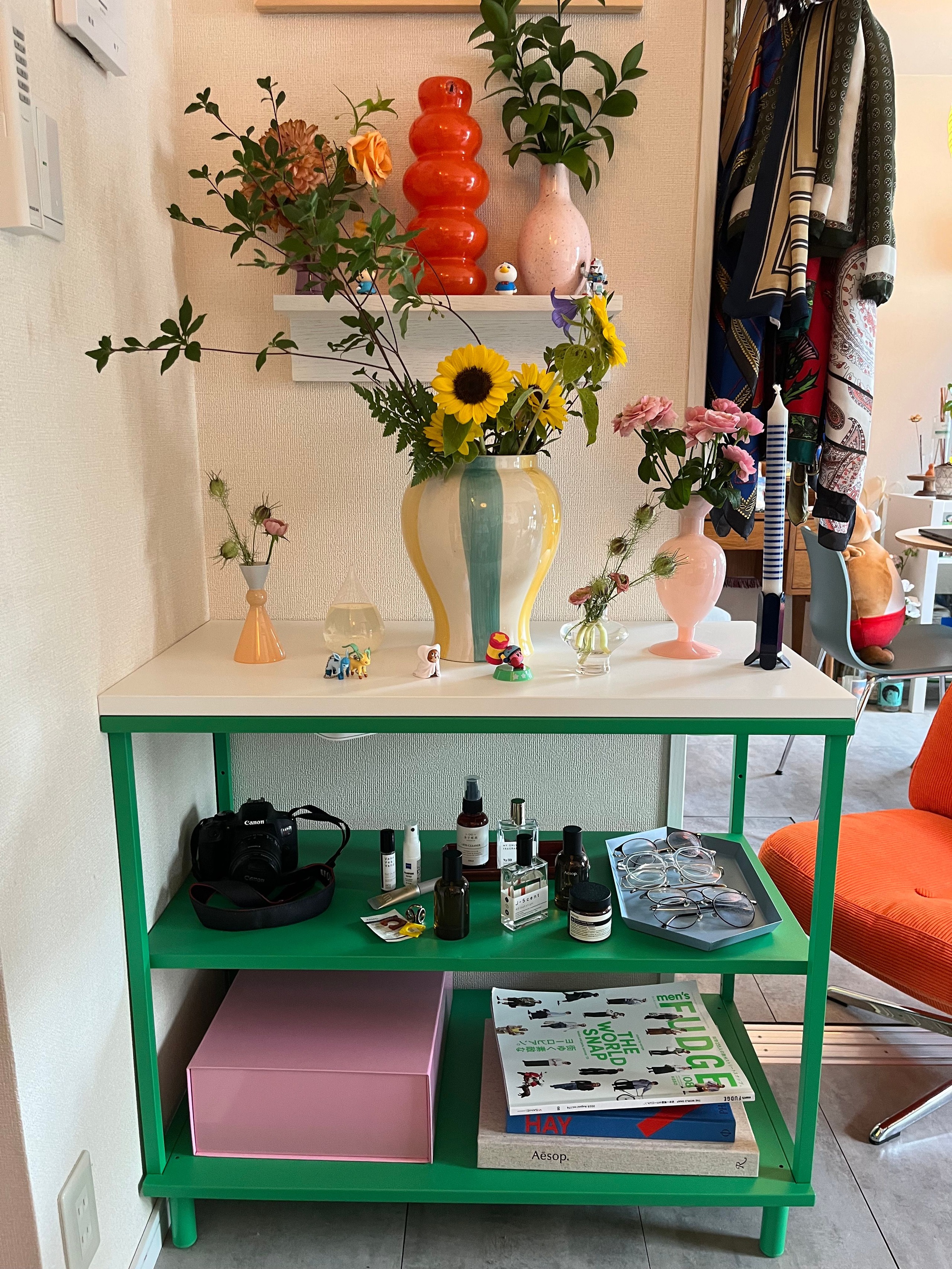 KÄLLARHALS シェッラルハルス 花瓶, オレンジを使ったインテリア