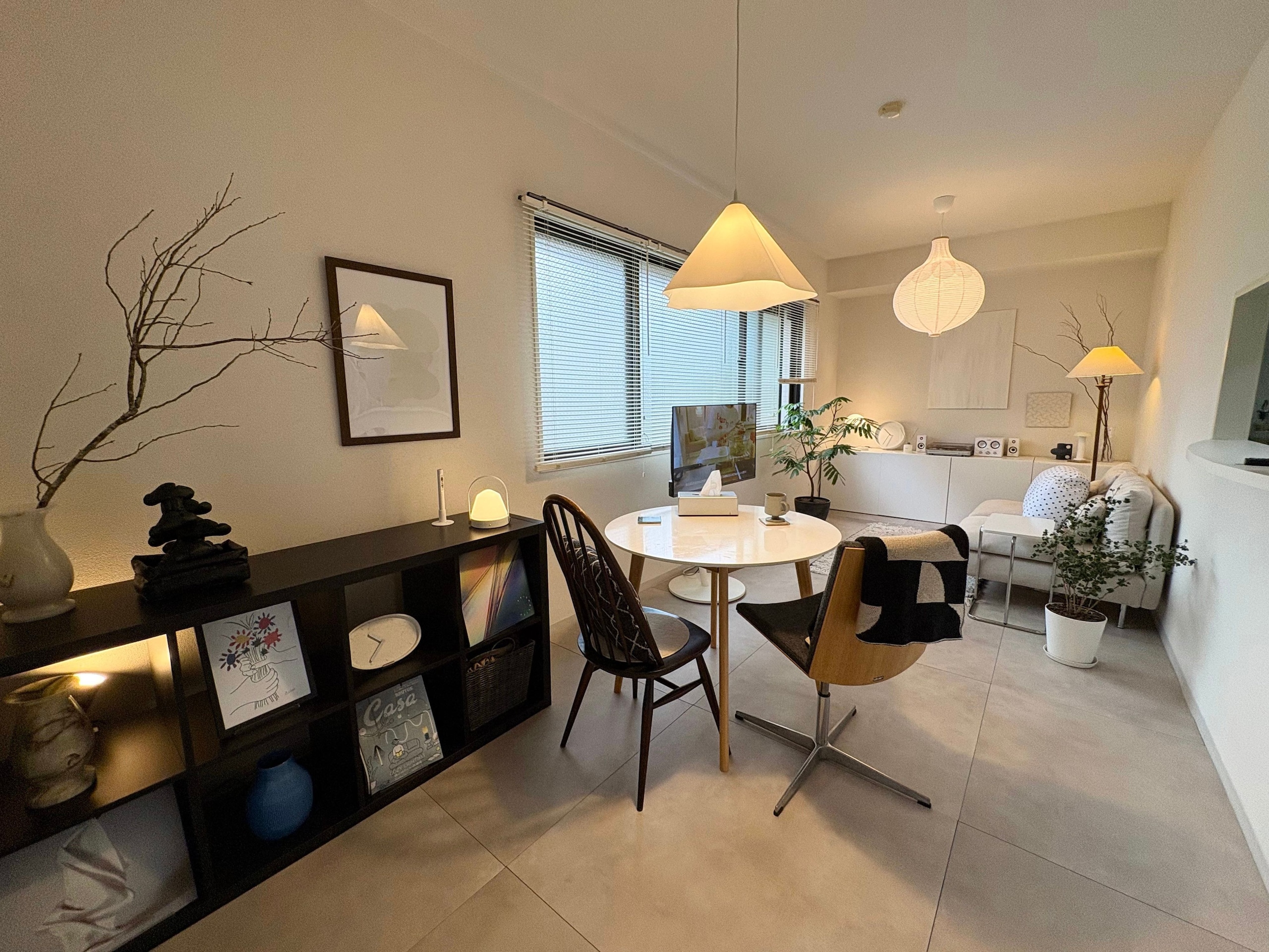 KALLAX カラックス シェルフユニット 77x147 cm［4色］を使った