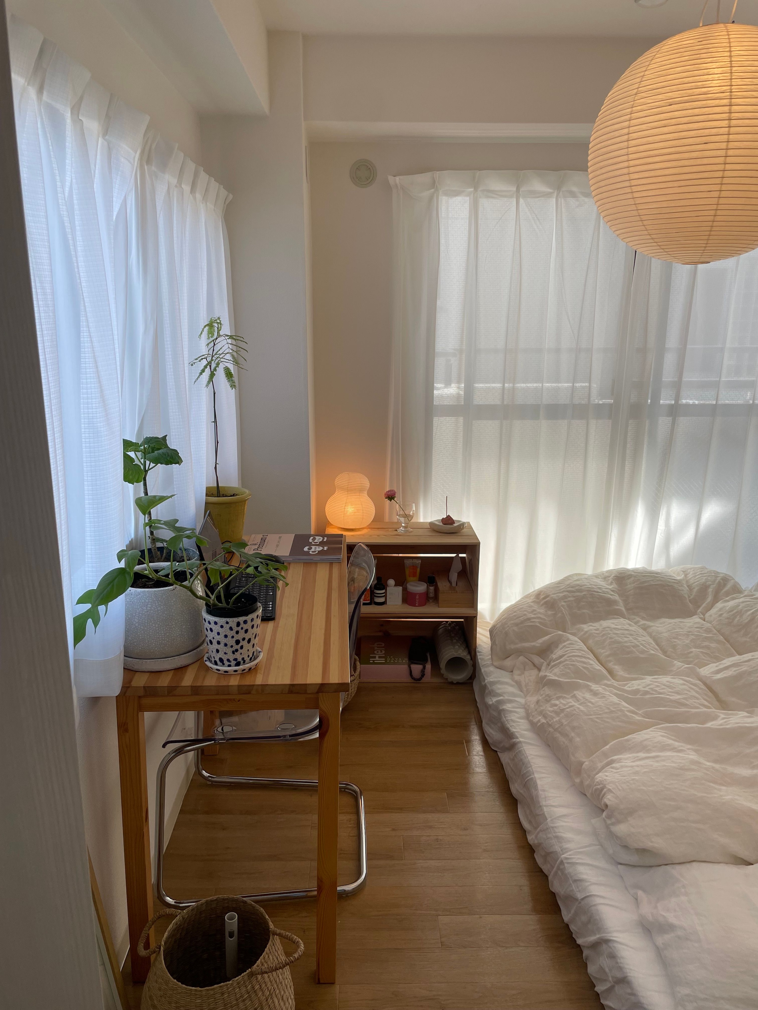 IKEA BATTERN バッテルン テーブル, パイン材 クリア | デスク | Ohouse