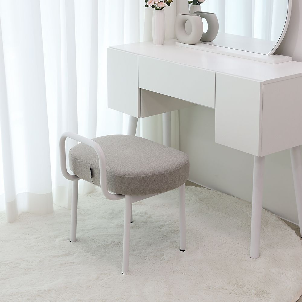 GMFURNITURE SANDY 楕円形 スツール［5色］ ブラック グレー シルバー