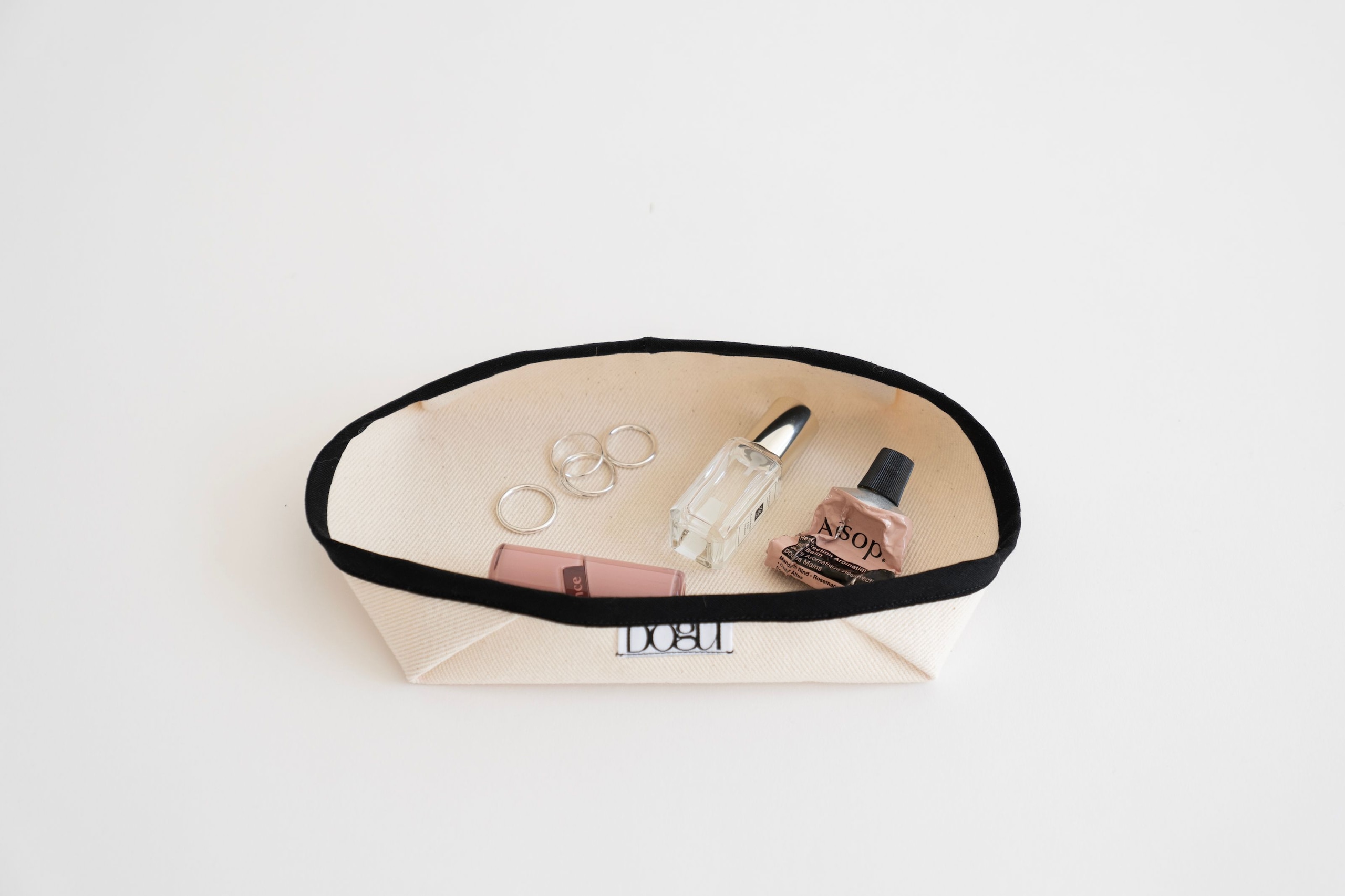 도구오브제 소품 트레이 차키 열쇠 보관함 정리함 Dogu Tray