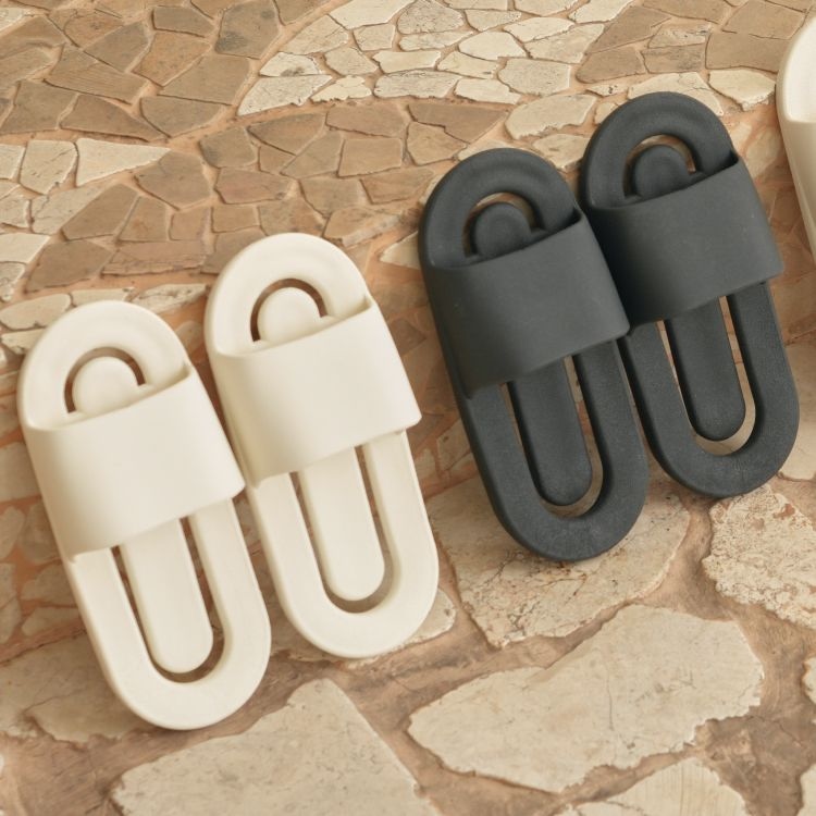 1+1 국내산 양발 편한 푹신한 물빠짐 욕실화(2colors)