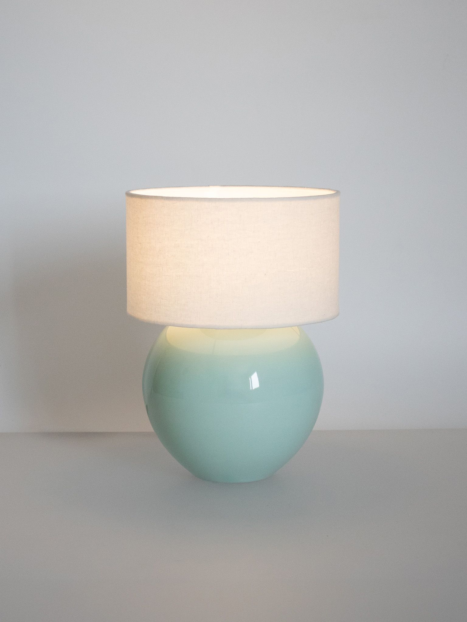 오늘의집 MOON JAR TABLE LAMP - summer blue