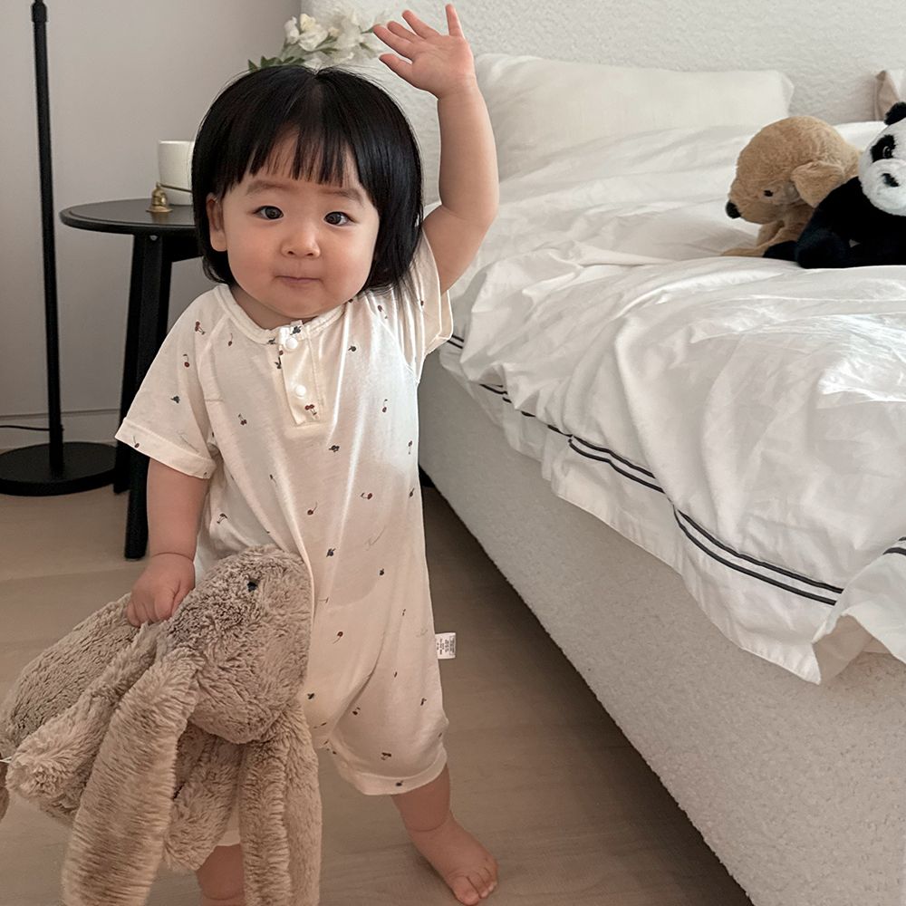 Baby.J 체리 밤부면 아기 반팔 롬퍼 실내복 3size 가격 추이 쥬니쥬 Baby.J 체리 밤부면 아기 반팔 롬퍼 실내복 3size - 최저가 15,000원