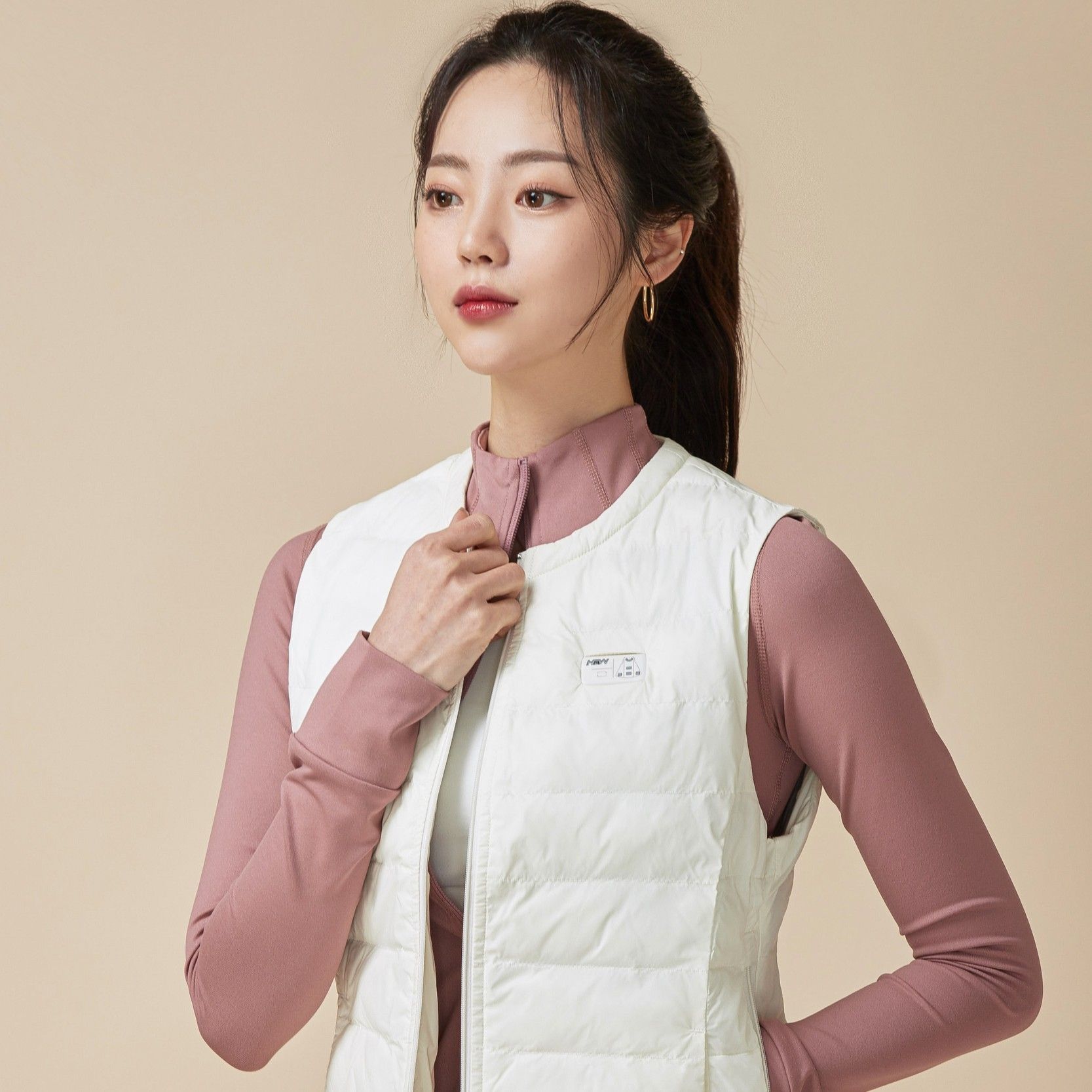 여성 아이보리 스마트 발열조끼 온열조끼 경량패딩조끼 겨울 골프조끼 가격 비교 히트2웨어 여성 아이보리 스마트 발열조끼 온열조끼 경량패딩조끼 겨울 골프조끼