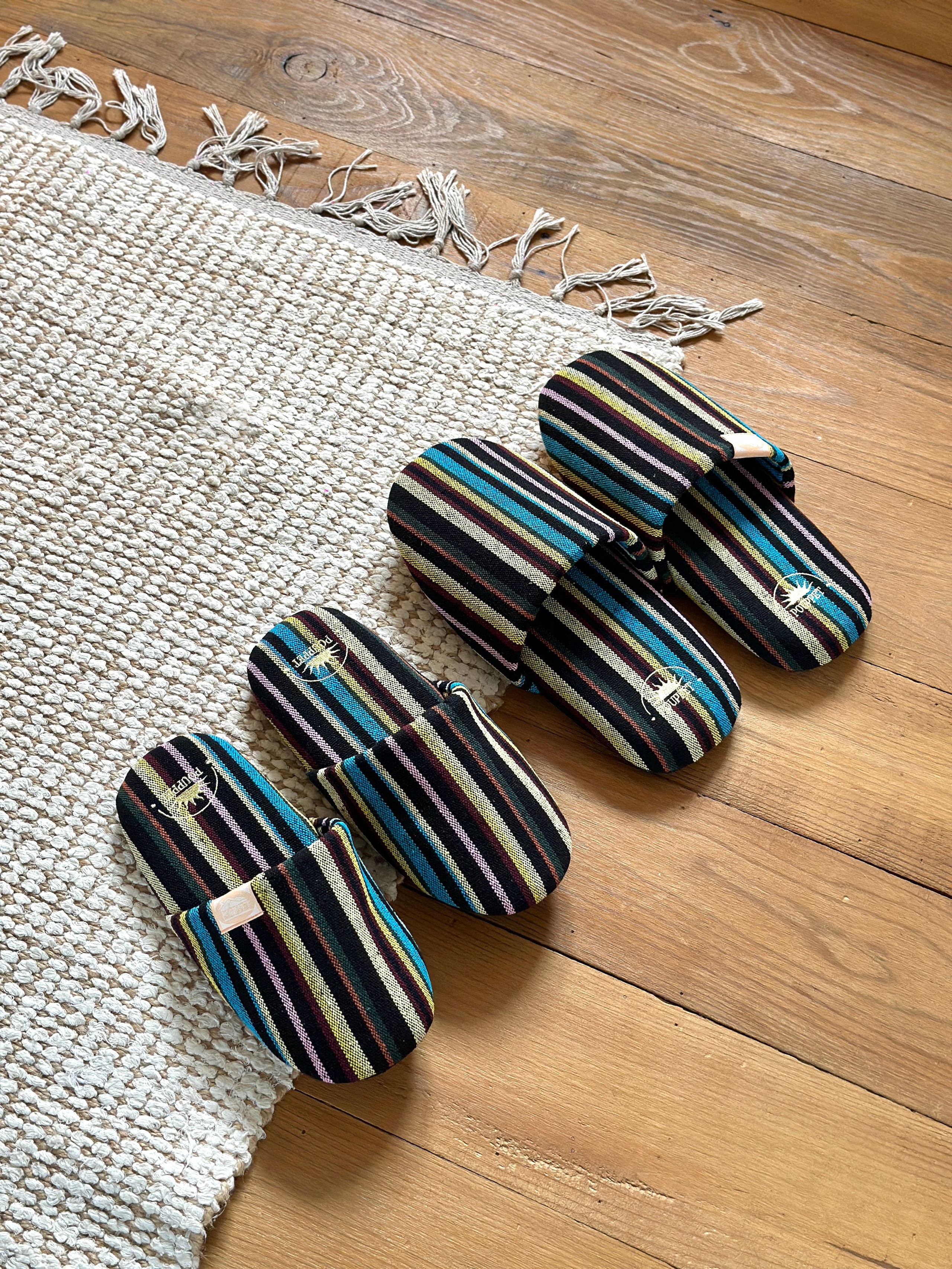 Bohemian Room Shoes - Black (2 Size) 룸슈즈 실내화 가격 비교 pouppet 푸펫 Bohemian Room Shoes - Black (2 Size) 룸슈즈 실내화