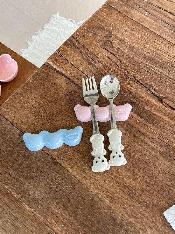 곰돌이 귀여운 수저받침