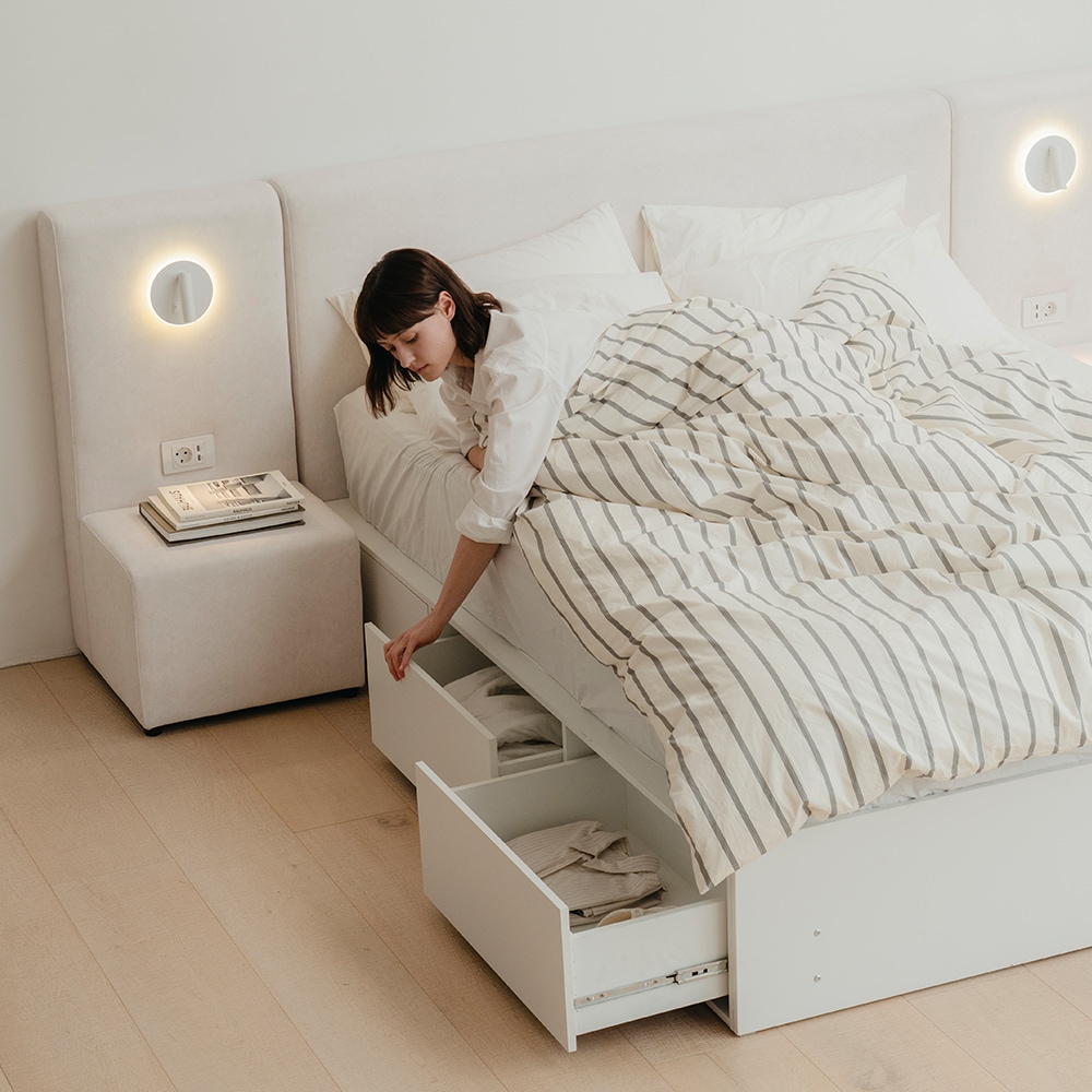 오늘의집 먼데이하우스 호텔 아뜰리에 LED 패브릭 빅서랍 수납침대 프레임 SS/Q/K/LK
