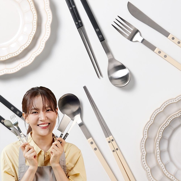 [10%쿠폰+7%카카오] 스텐304 커트러리 디너세트 4P(스푼+젓가락+포크+나이프)