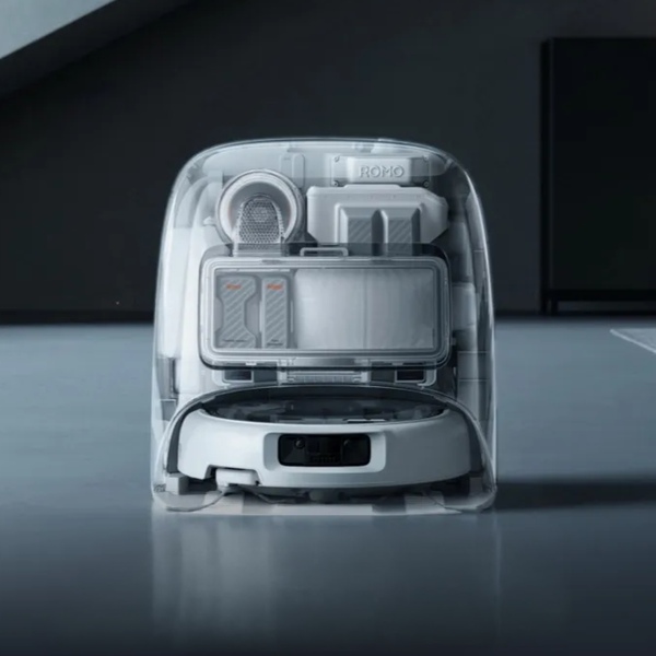 DJI ROMO 로모 P 로봇청소기 (물탱크 버전) + 액세서리 키트 (세정제 2종 포함)