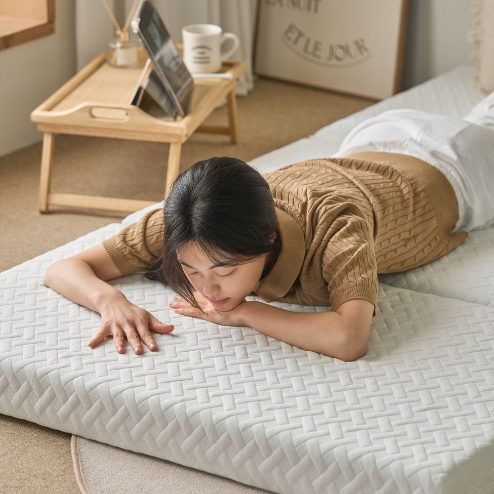 휴안 접이식 메모리폼 매트리스 10cm 3단 토퍼 고밀도 MS/S/SS 가격 추이 가구타운 휴안 접이식 메모리폼 매트리스 10cm 3단 토퍼 고밀도 MS/S/SS - 최저가 108,000원