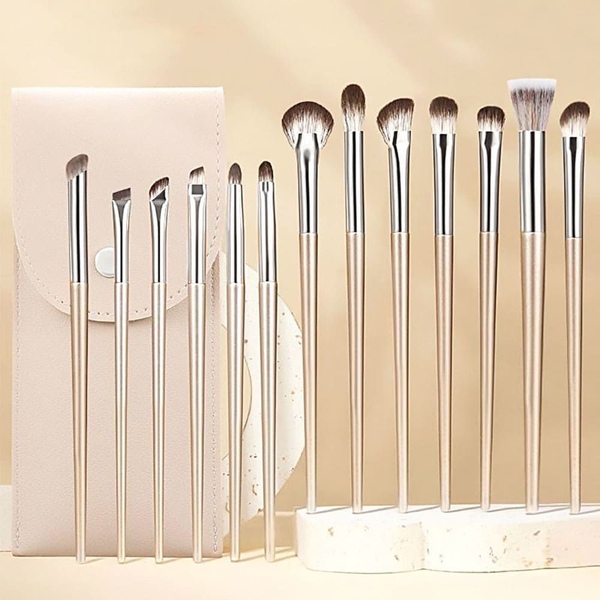13종 메이크업 브러쉬 세트 대용량 멀티 하이라이터 쉐딩 파데 블러셔 화장소품