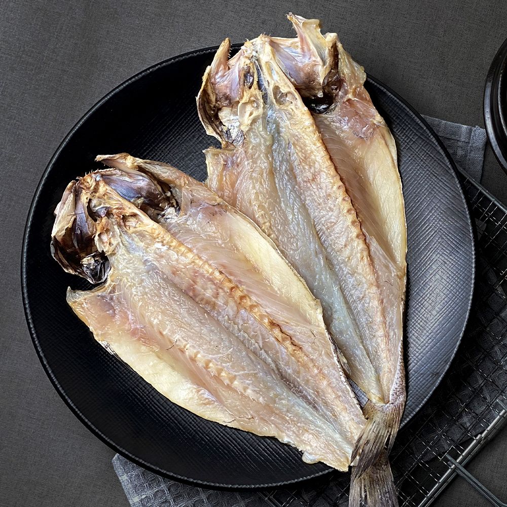 국내 자연산 제철 보양식 반건조 손질 통치 민어 240g x 2미 외 가격 추이 더주 국내 자연산 제철 보양식 반건조 손질 통치 민어 240g x 2미 외 - 최저가 18,900원