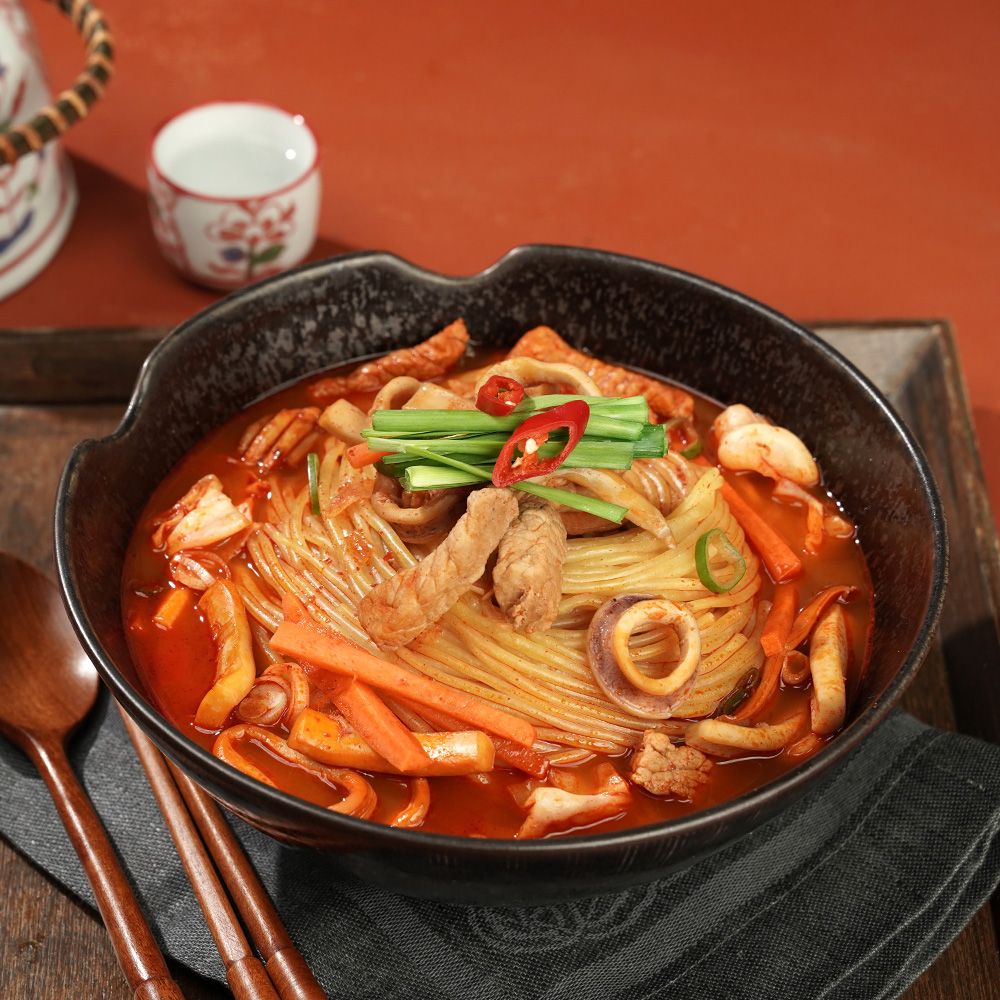 교동짬뽕 1280g(면사리2+육수2) x2개 (총4인분) 가격 비교 교동 교동짬뽕 1280g(면사리2+육수2) x2개 (총4인분)