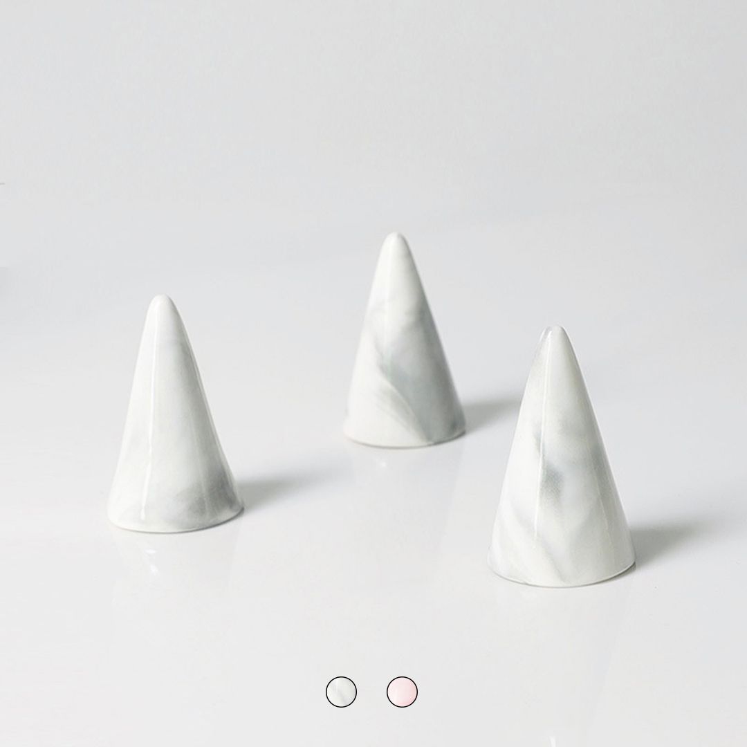 살림하는집 미니 원뿔 도자기 마블 반지걸이 악세사리 보관 홀더 진열대 - 최저가 2,950원