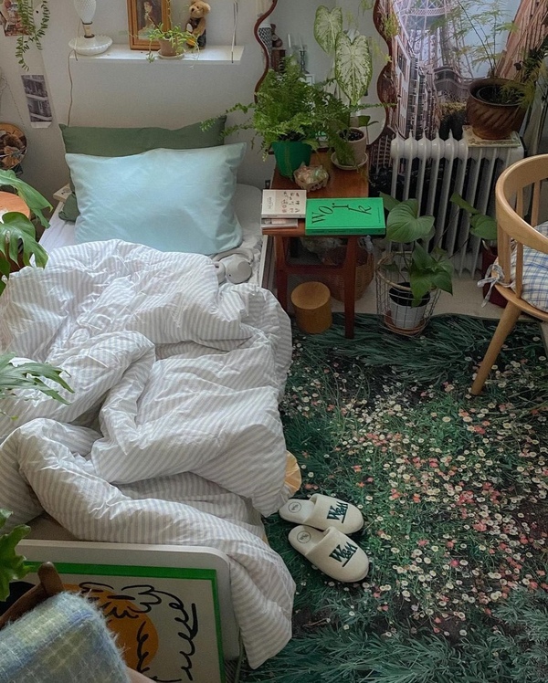Flower garden, landscape rug