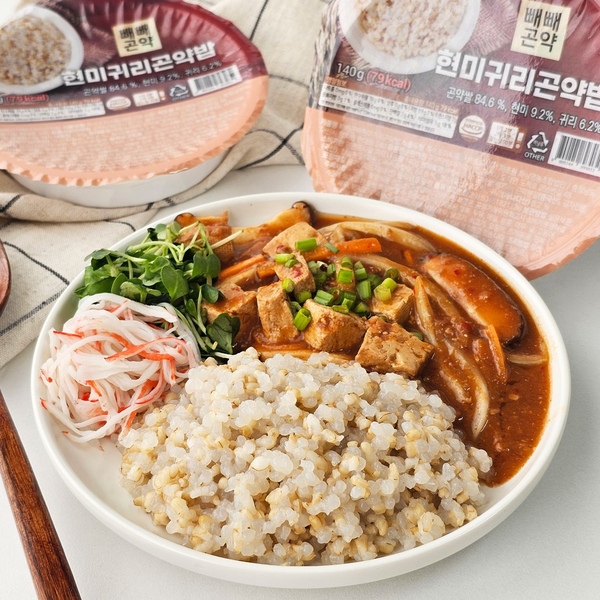 100g당 56kcal 빼빼곤약 현미귀리곤약밥 140g