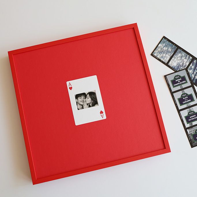 SNS 트렌드 레드 컬러 네컷 액자 - Red 25x25cm A 가격 추이 아트밀 SNS 트렌드 레드 컬러 네컷 액자 - Red 25x25cm A - 최저가 29,610원
