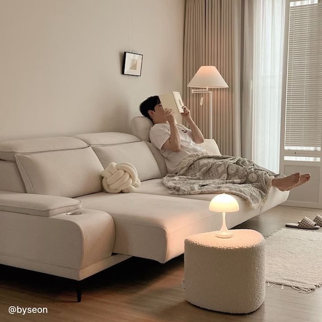 어썸 갤럭시 원단 패브릭 3세대 전동 리클라이너 모션 슬라이드 3/4인 소파 가격 비교 바스포르 어썸 갤럭시 원단 패브릭 3세대 전동 리클라이너 모션 슬라이드 3/4인 소파