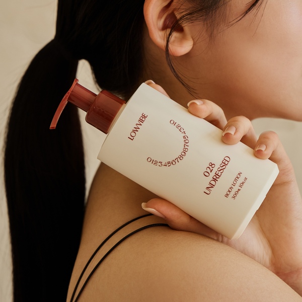 028 언드레스드 바디로션 300ml