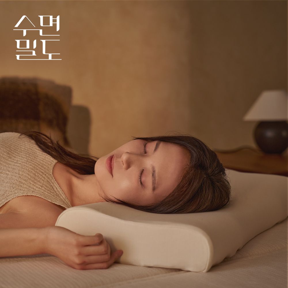 수면밀도 매트리스와 함께 설계된 베개 (메모리폼 경추 베개)