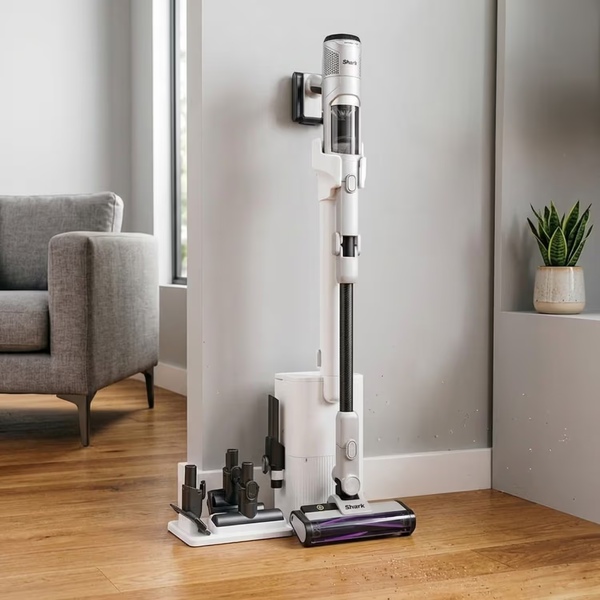 행사가 71만!샤크 무선청소기 디텍트 Clean&Empty 자동먼지비움 IW3241KR