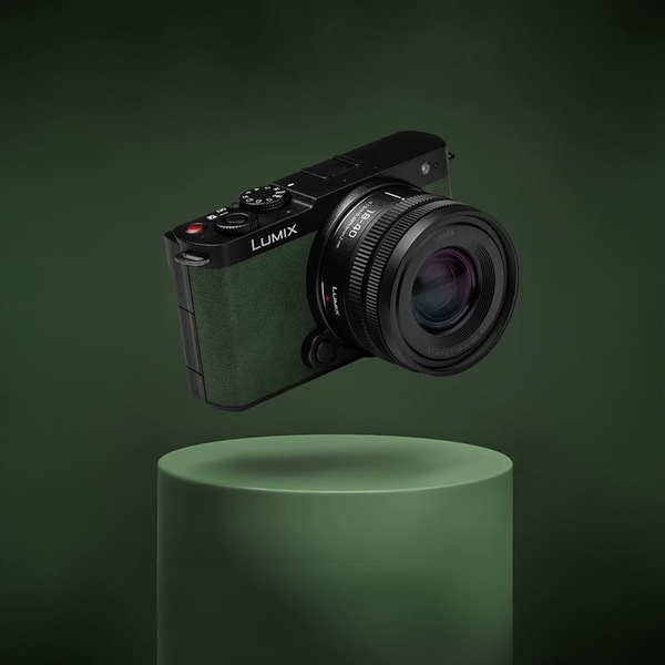 루믹스 S9 + 18-40mm 다크 올리브 풀프레임 미러리스 디지털 카메라 + 배터리 증정