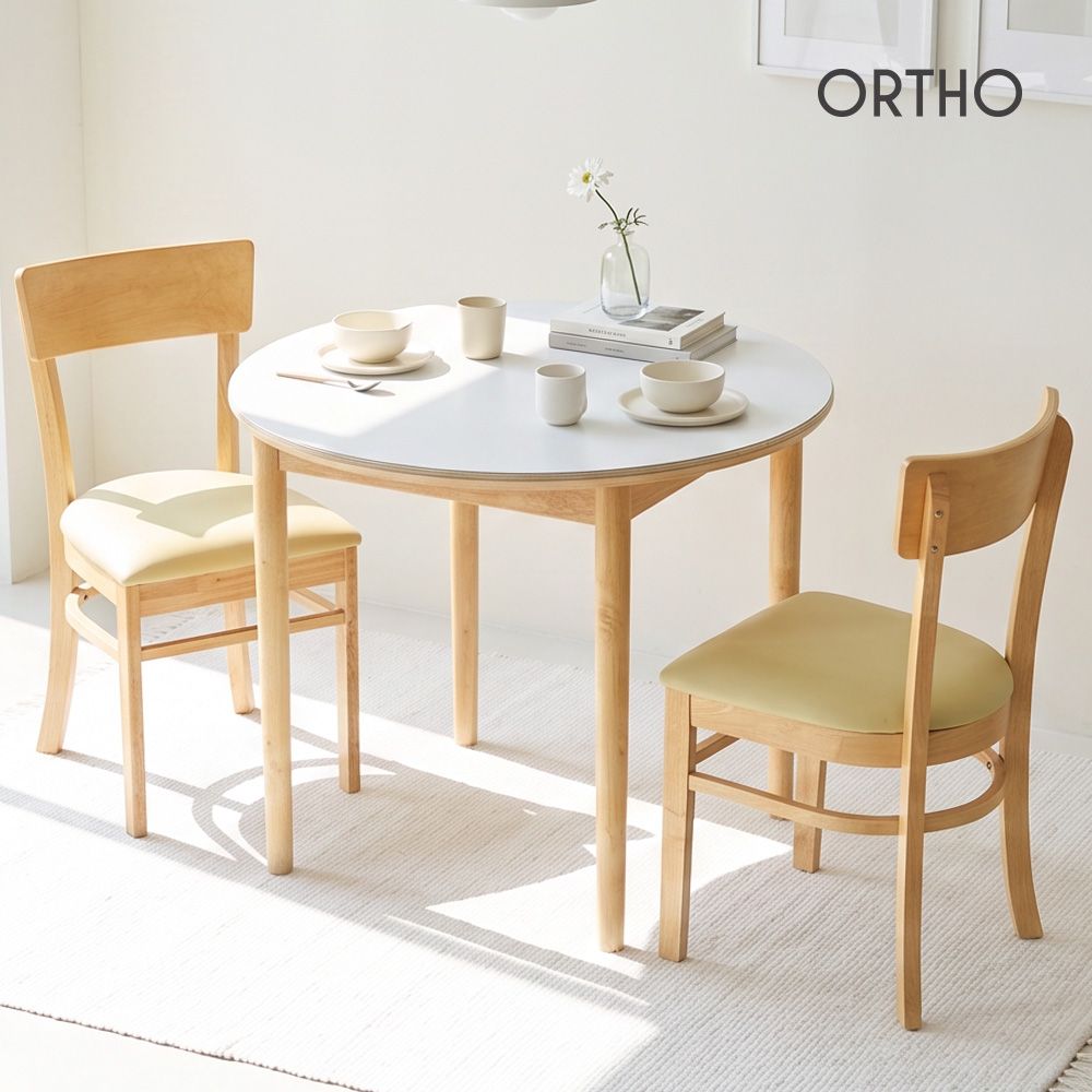 쿠폰가 65,550원/ 헤이 원형 원목 2인용 식탁 의자 카페 900 테이블