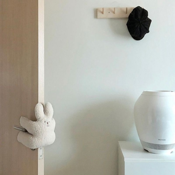 문쾅방지 문닫힘방지 곰돌이/토끼 인형 도어스토퍼 2color