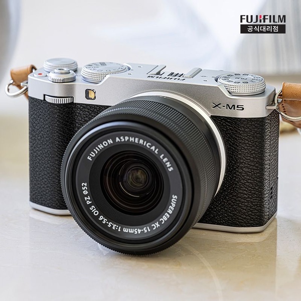 X-M5 XC15-45mm 렌즈키트 + 손목스트랩 + 액정보호필름 대리점 뉴나인