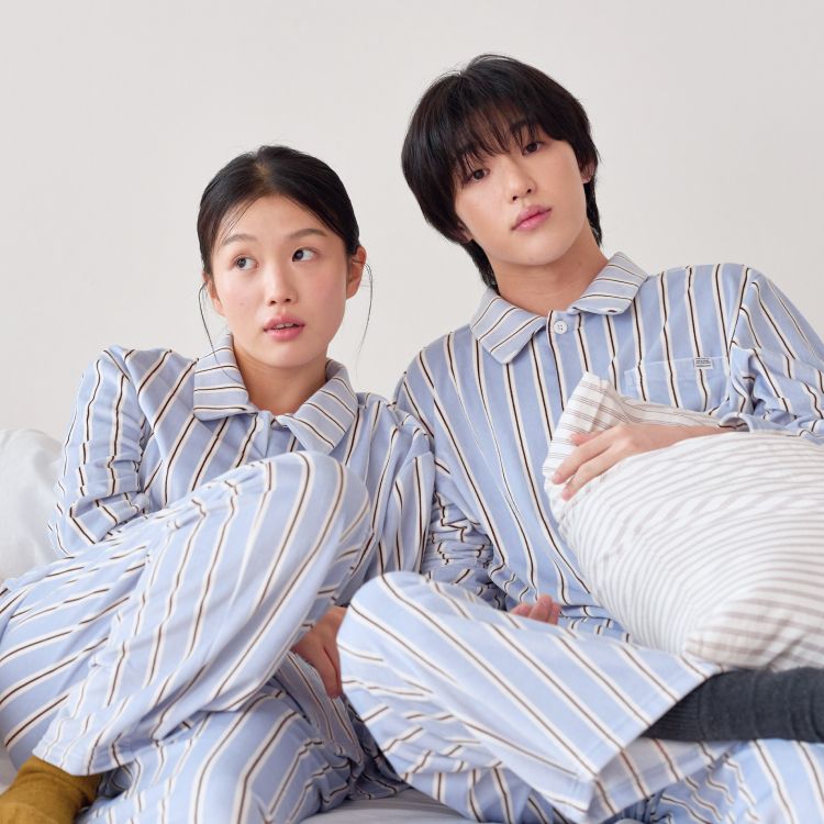 refine / 보들쫀득 크리스마스 스판 극세사 파자마 세트, 3colors, M/L 가격 비교 오늘의집 layer refine / 보들쫀득 크리스마스 스판 극세사 파자마 세트, 3colors, M/L