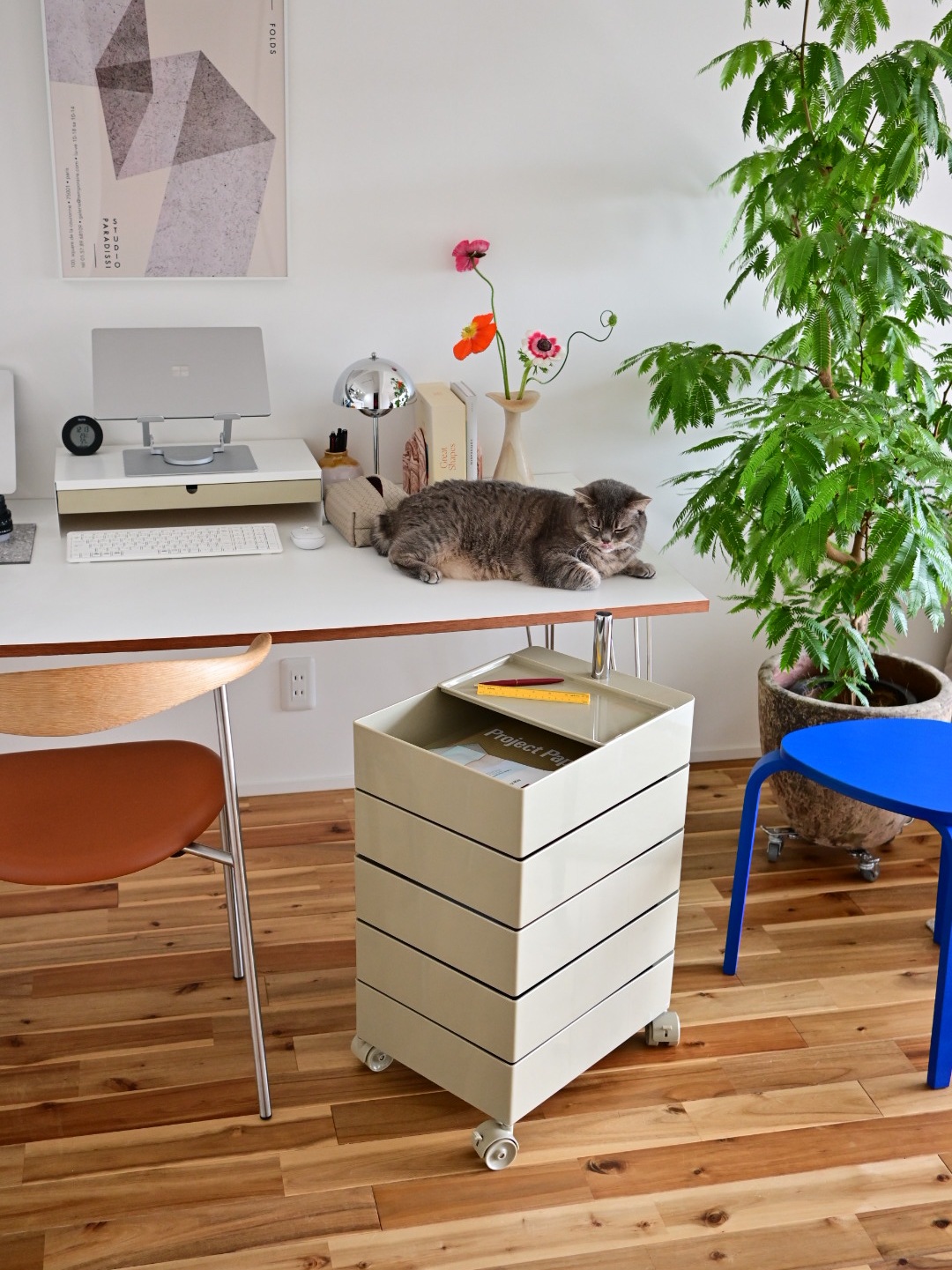送料込み TROTTEN トロッテン 120×70 TROTTEN トロッテン デスク, ホワイト, 120x70 cm - IKEA