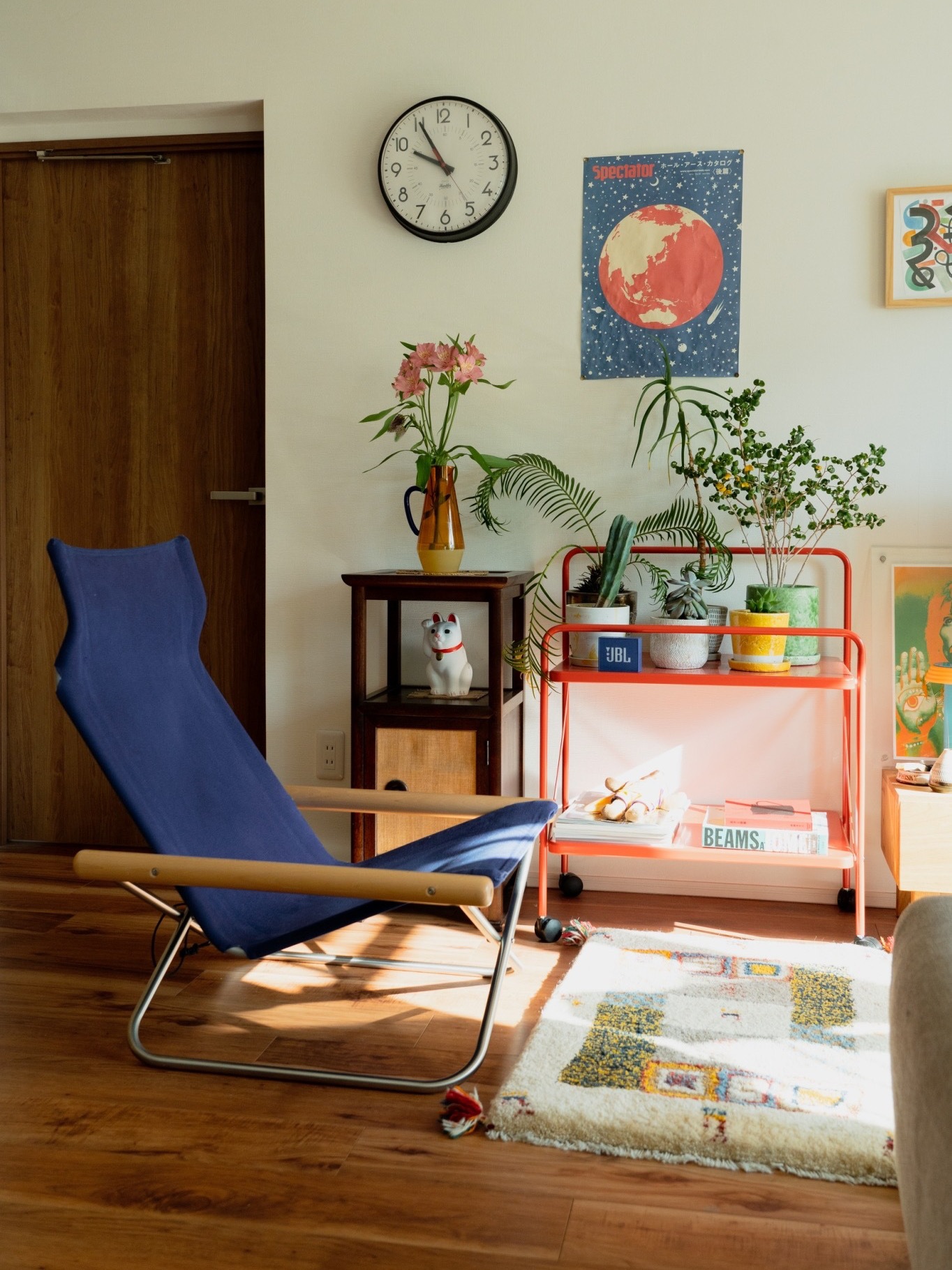 JÄRLÅSA イェルローサ ソファサイドテーブル キャスター付き［2色］を