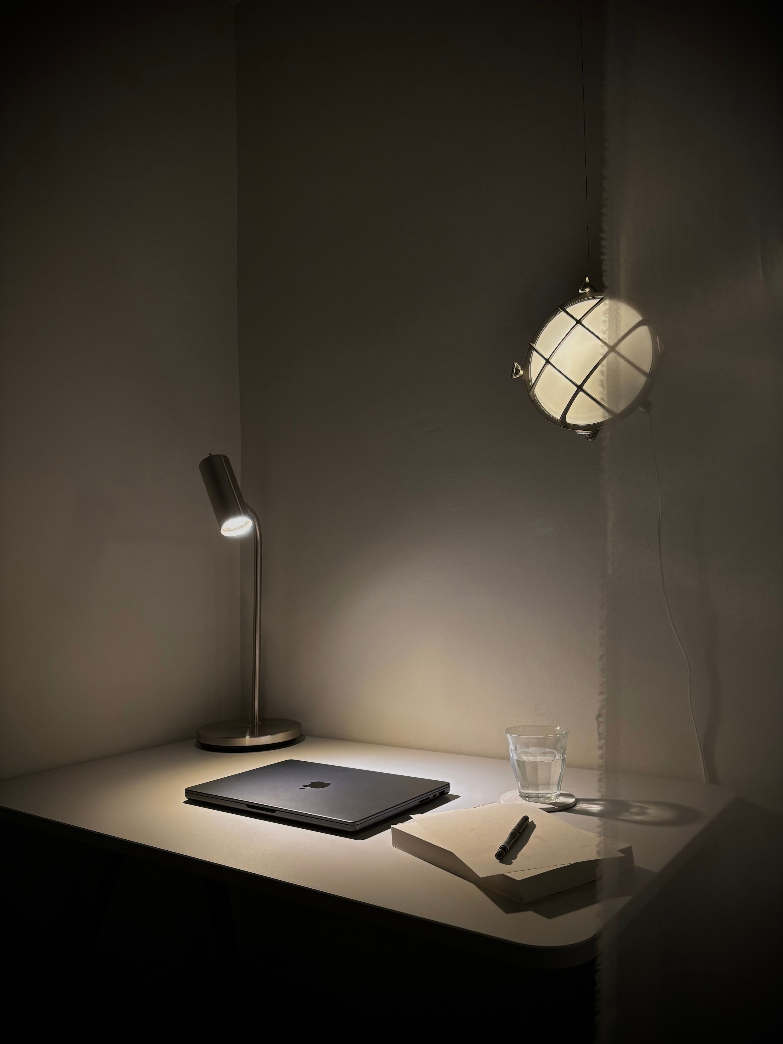 IKEA GLADHÖJDEN グラードホイデン デスク 昇降式 | Desks | Ohouse