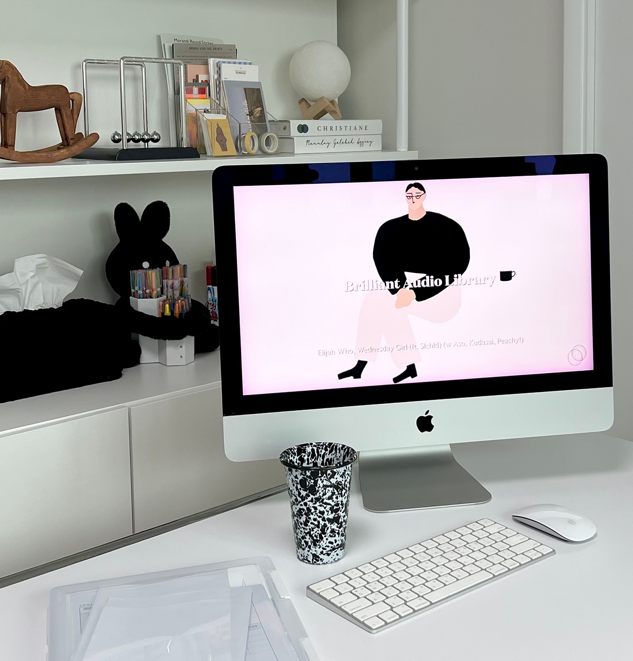 Cuddle Bunny Holder user photo
