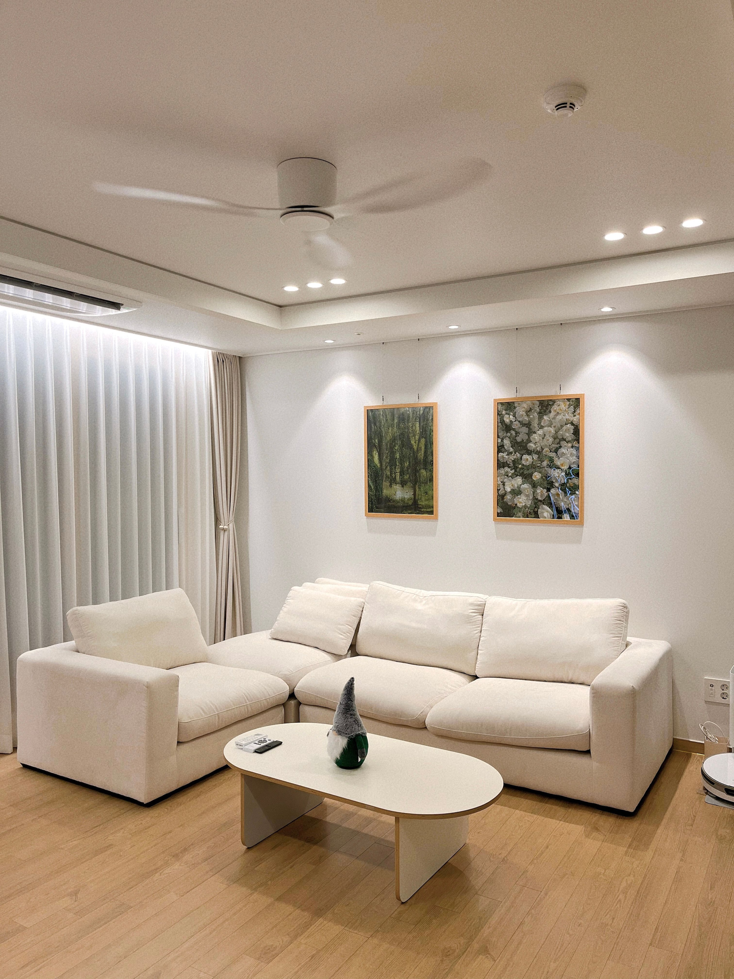 Olive Oval Coffee Table user photo