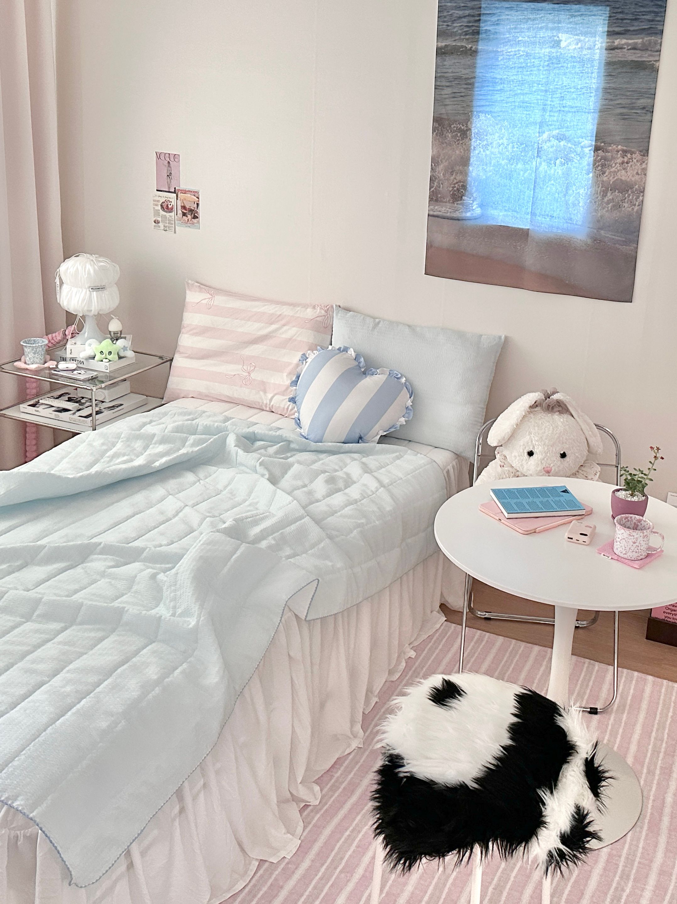 Modern Pink Stripe Microfiber Rug user photo