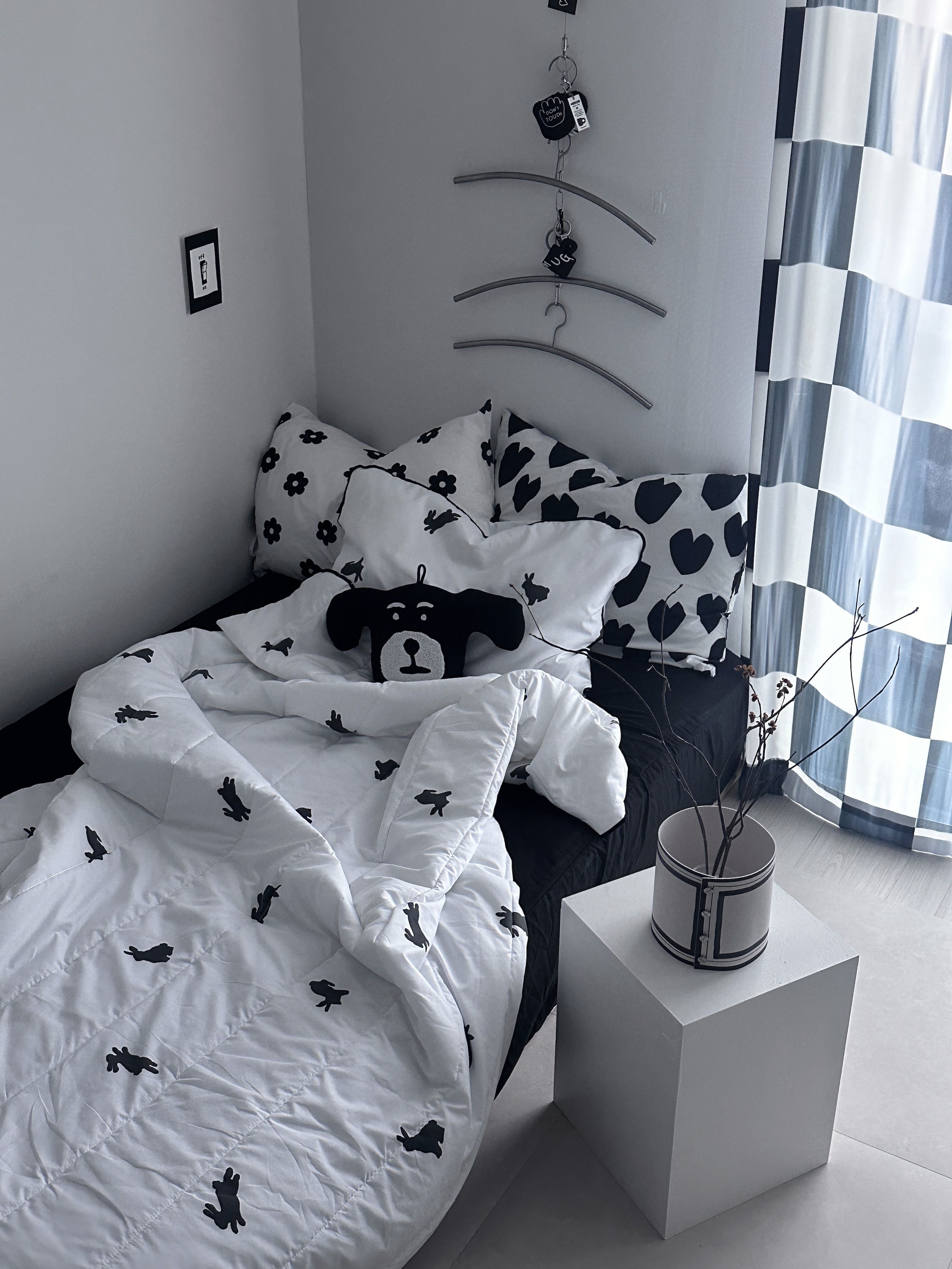 Summer Bunny Cool-Touch Seersucker Comforter Set user photo
