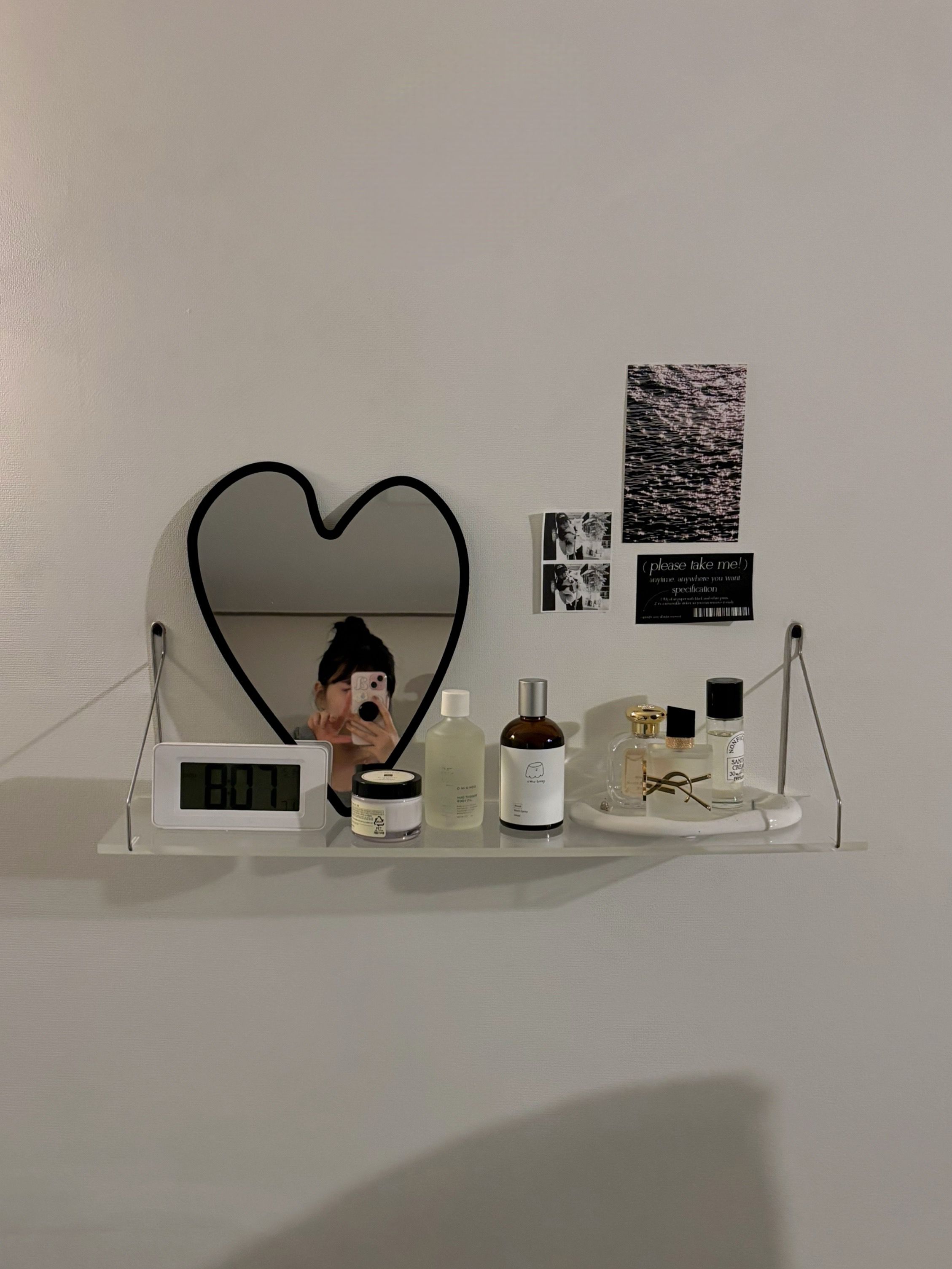 No-Drill Clear Acrylic Wall Shelf user photo