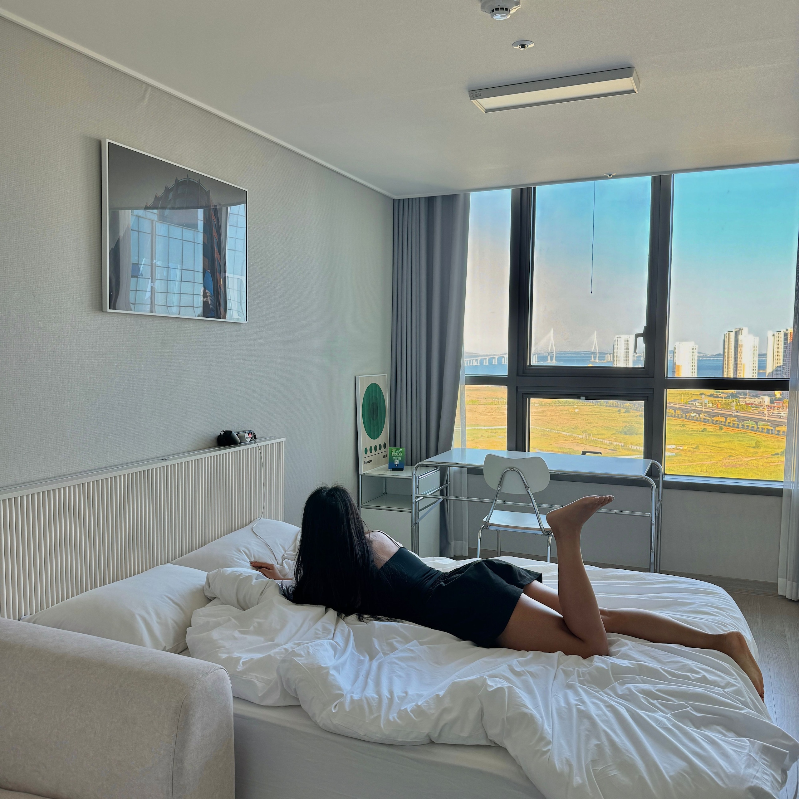 Flow Line Dining Chair user photo