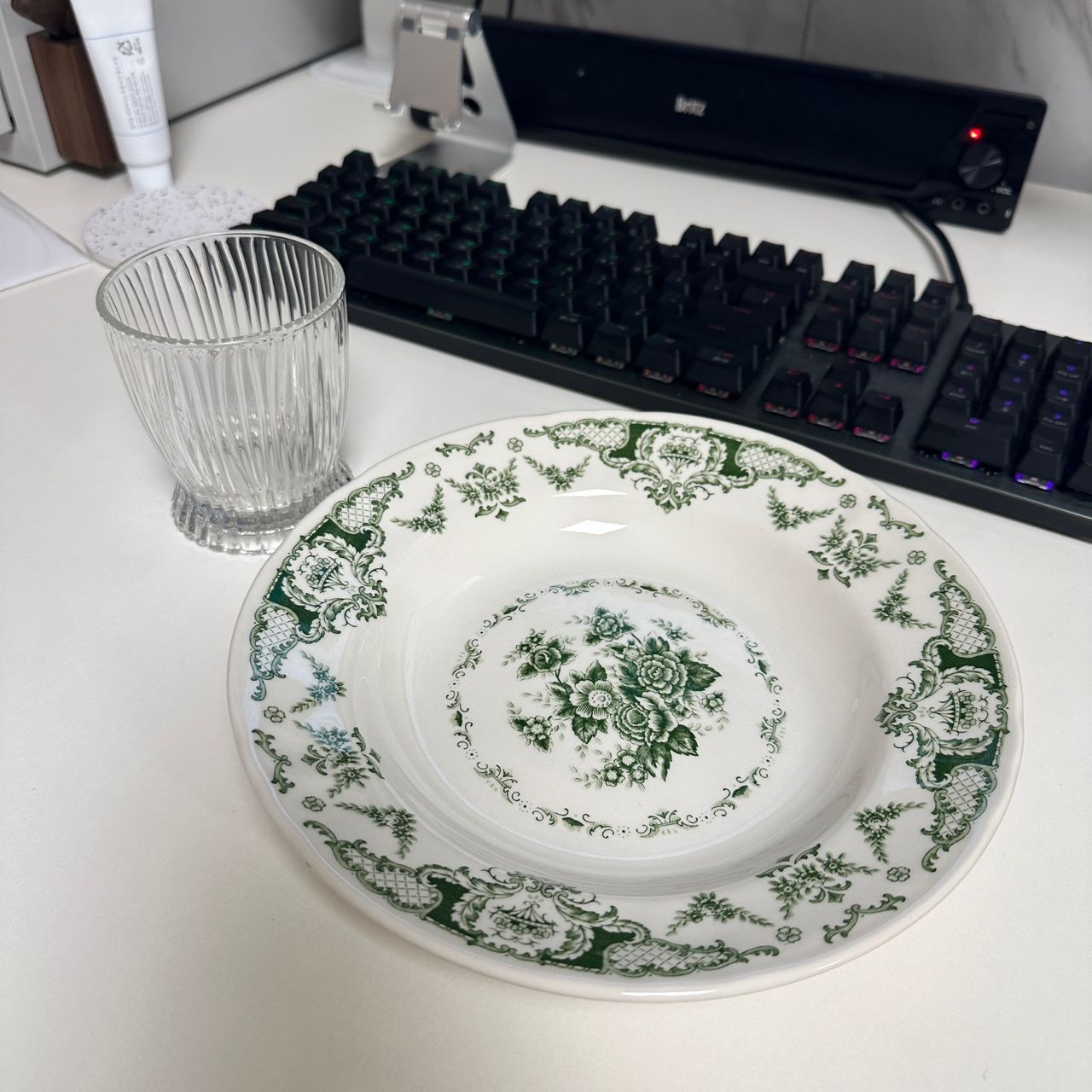 Fluted Waist Glass Cup user photo