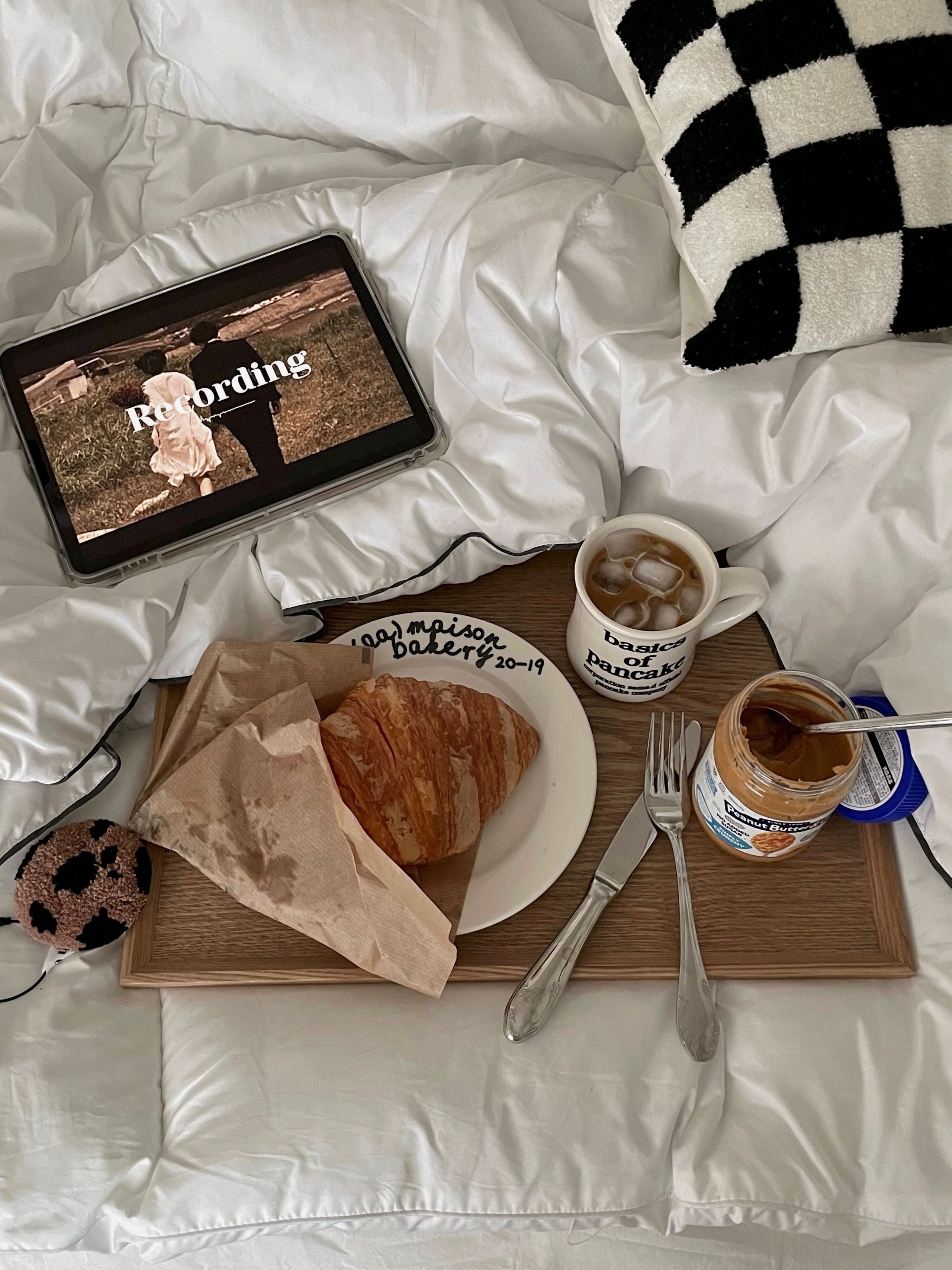 Classic Wooden Rectangular Tray user photo