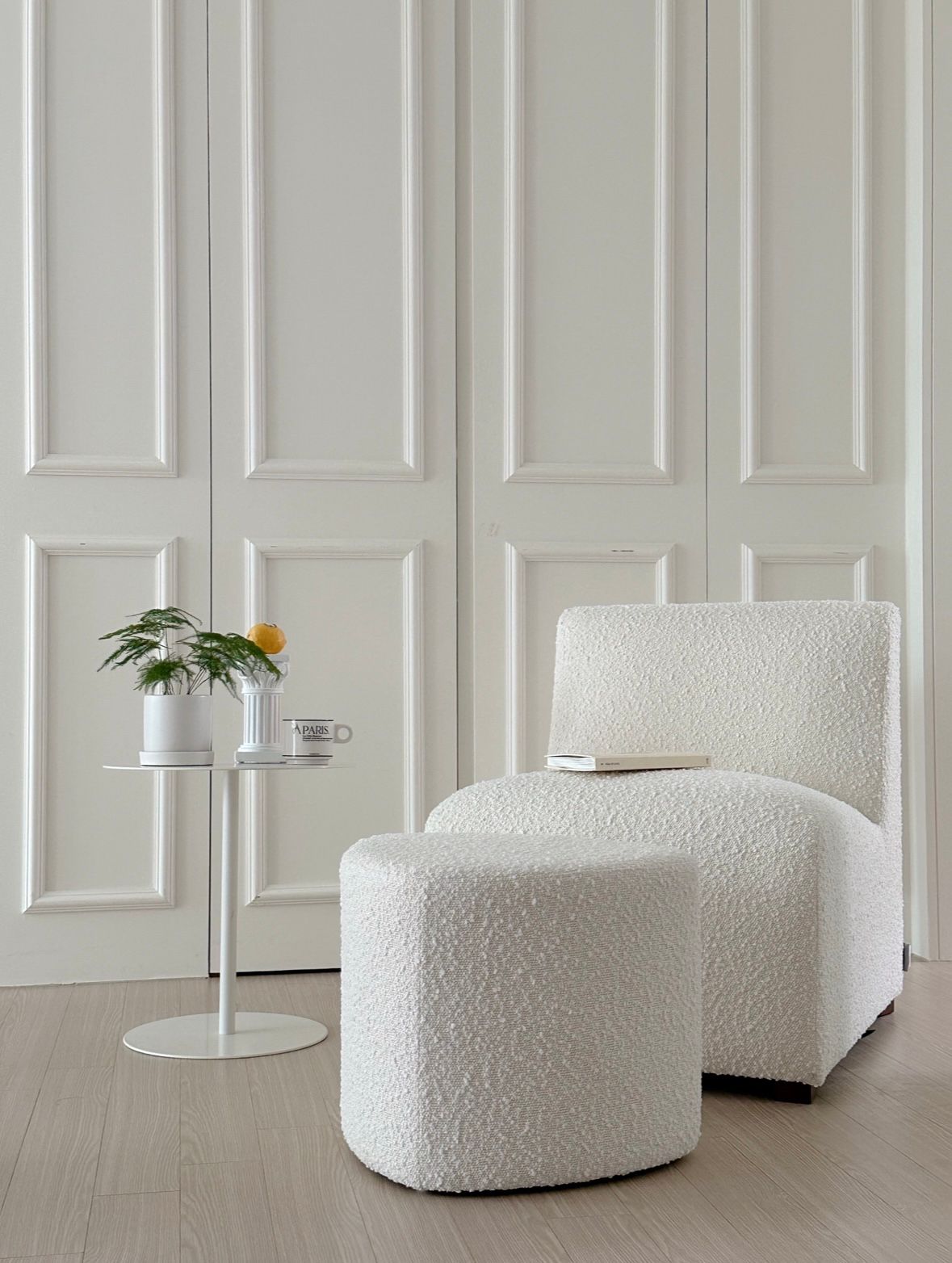 Modern Round Metal Side Table user photo