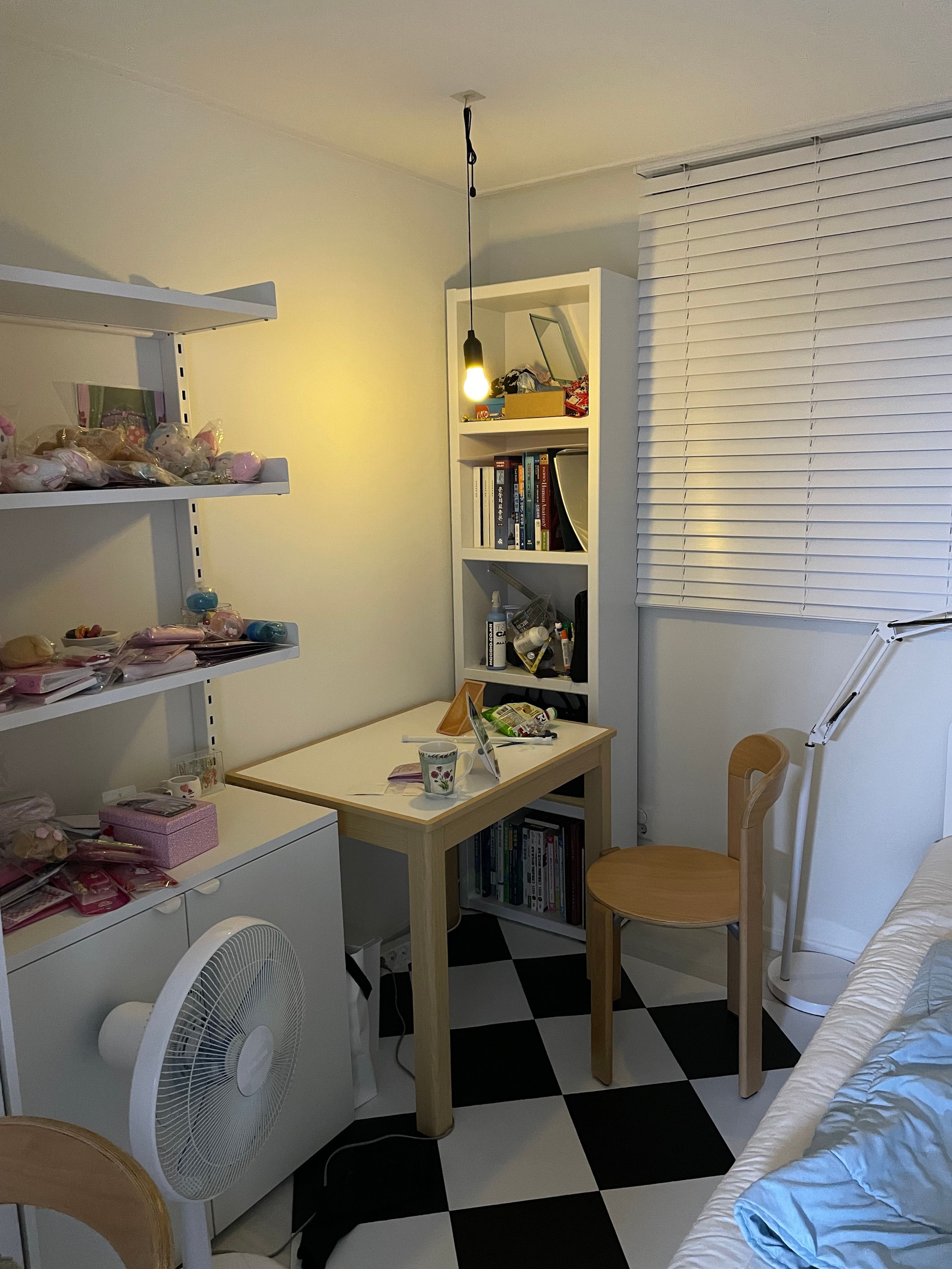 Solid Wood Curve Back Dining Chair user photo