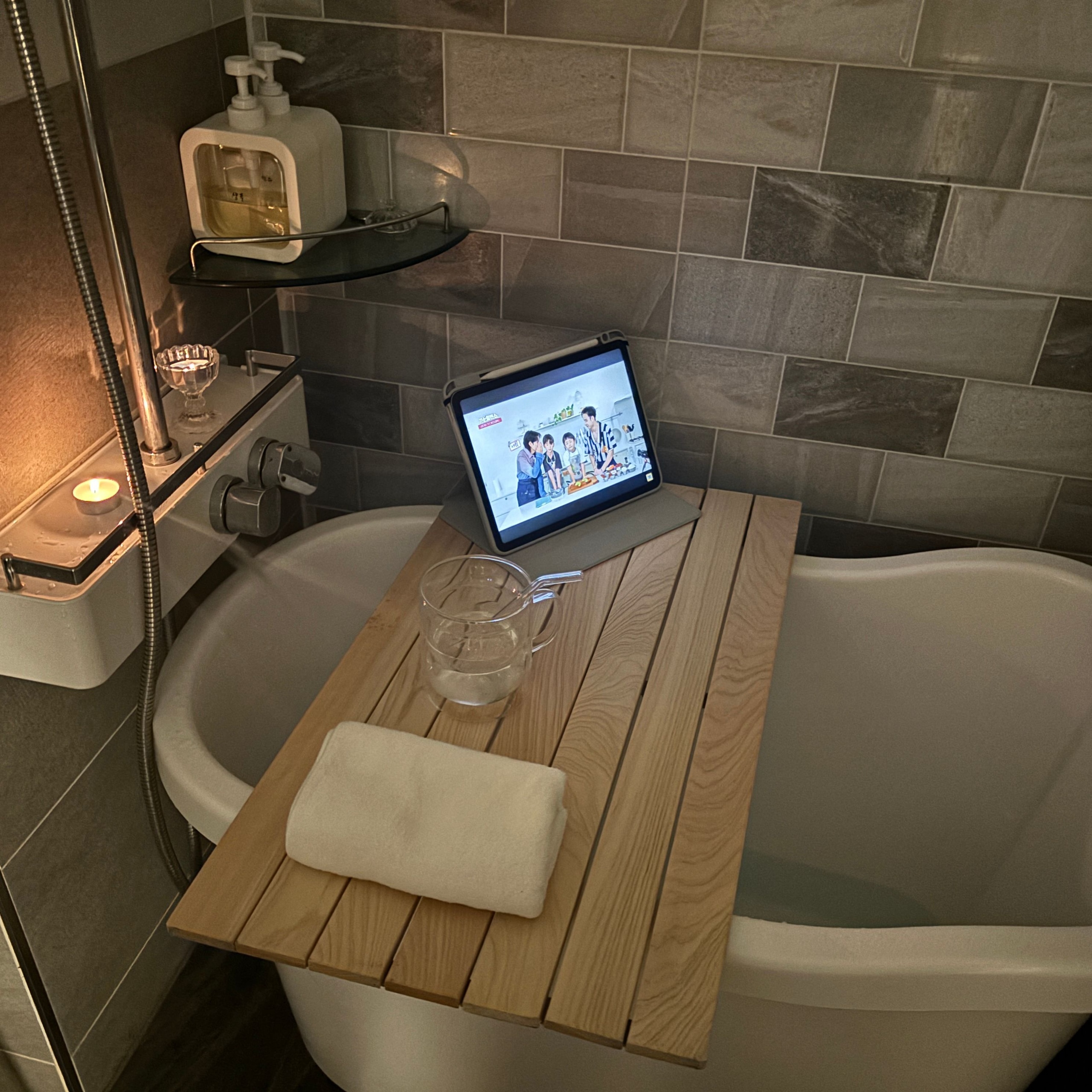 Nuvola Wave Double-Wall Glass Mug (Set of 2) user photo