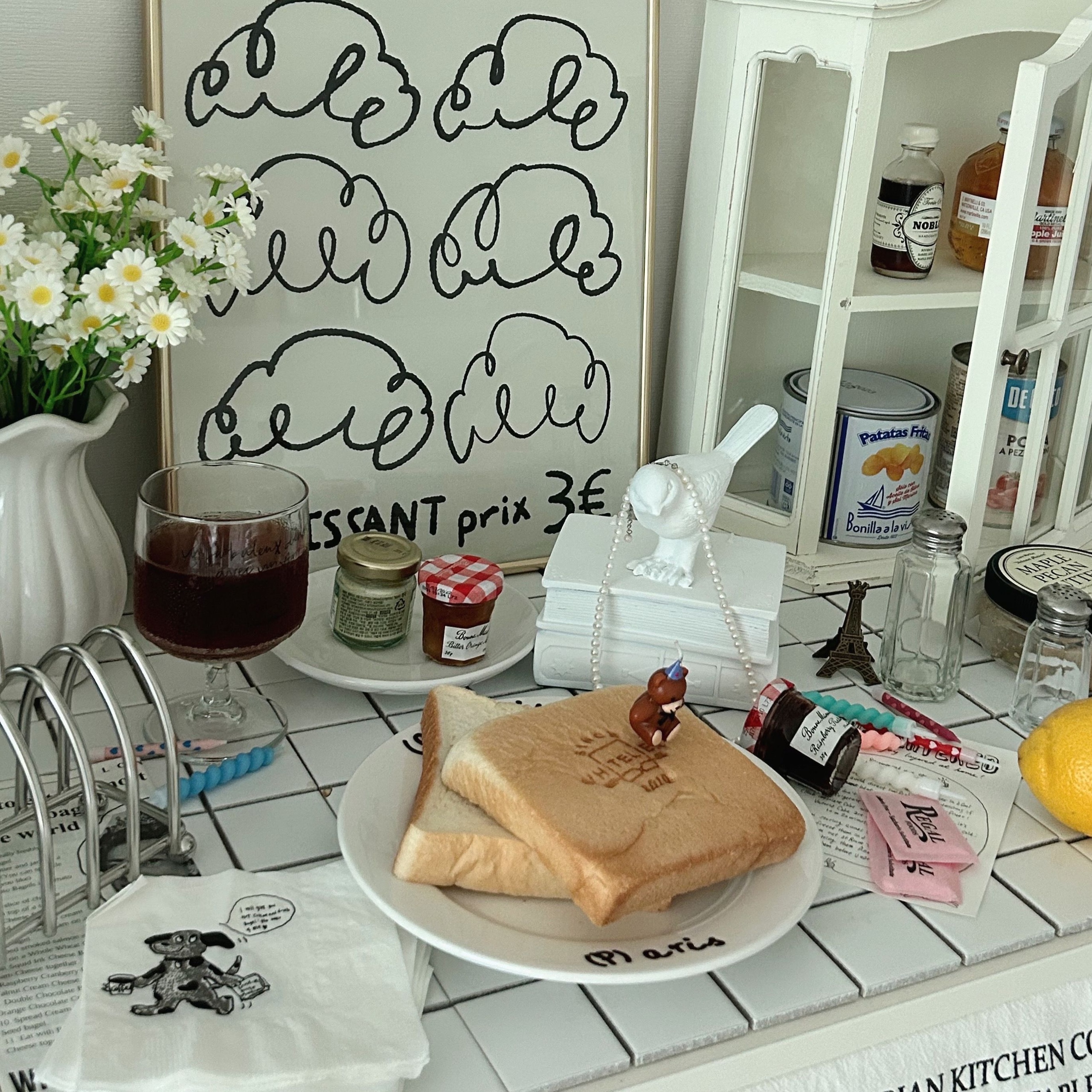 Short Pleated White Vase user photo