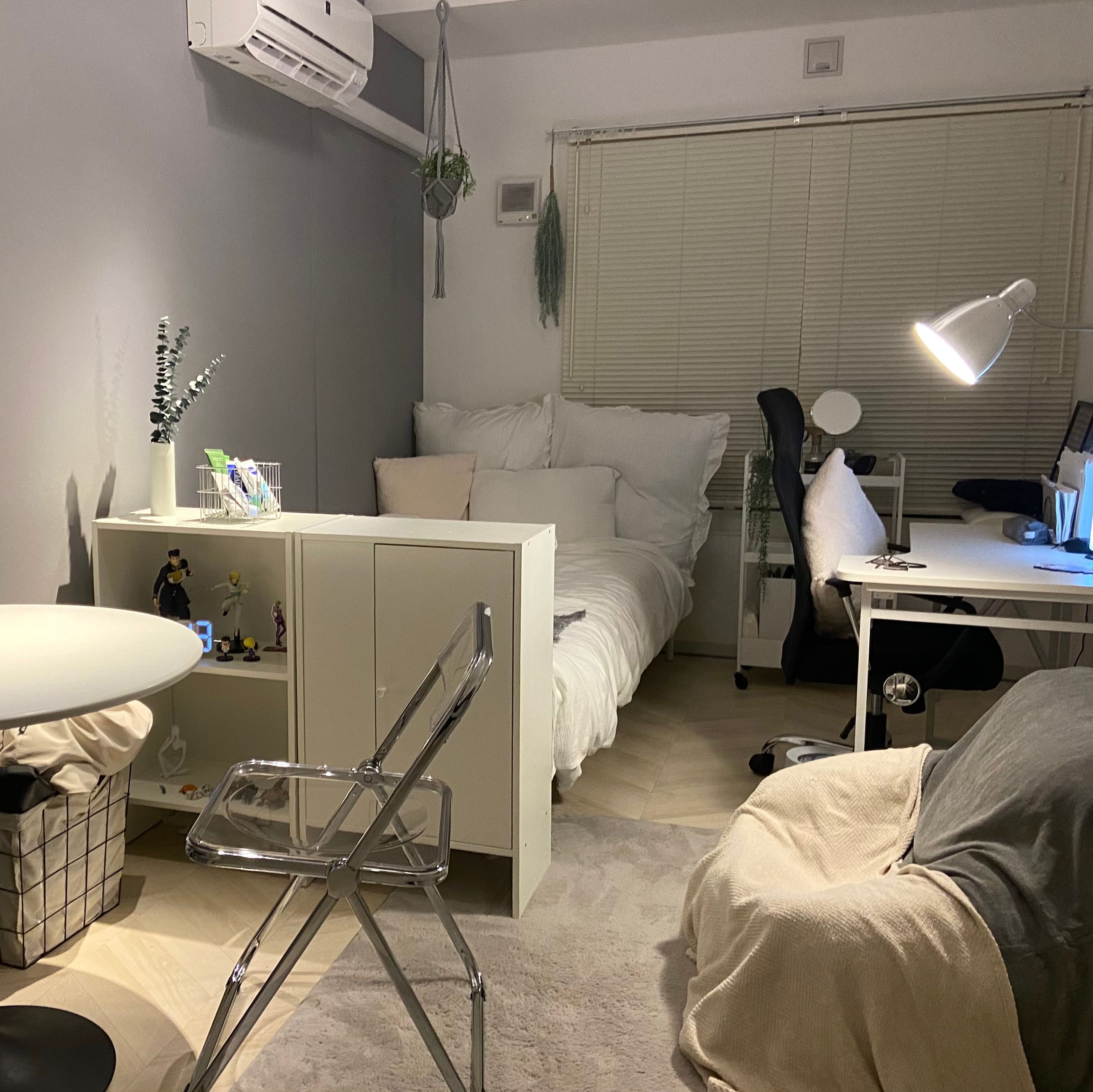 暮らしやすさを考えた韓国インテリアのデスク収納アイデア